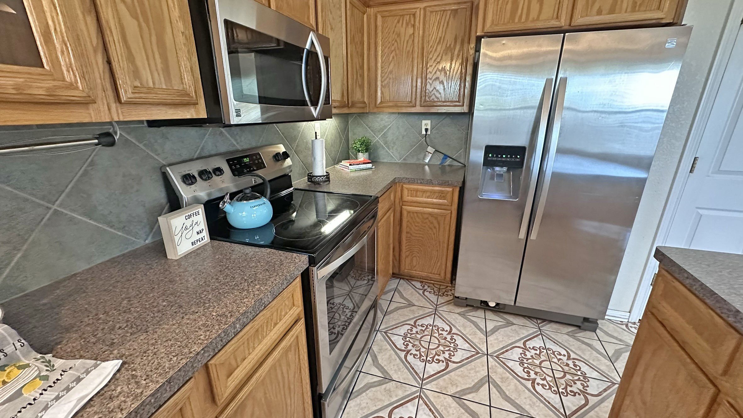main property photo 9