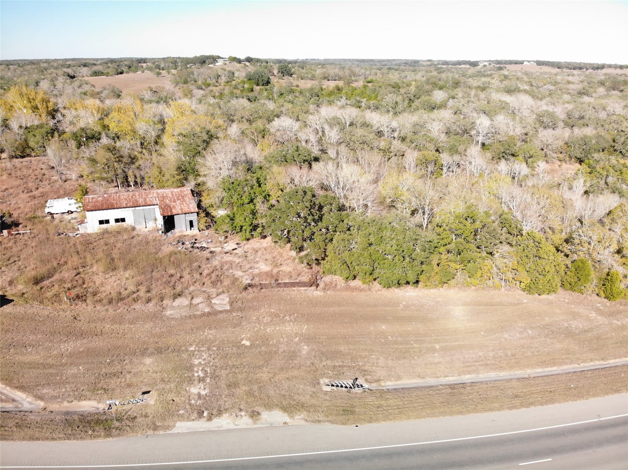 main property photo 17