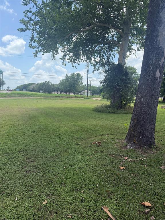main property photo 15