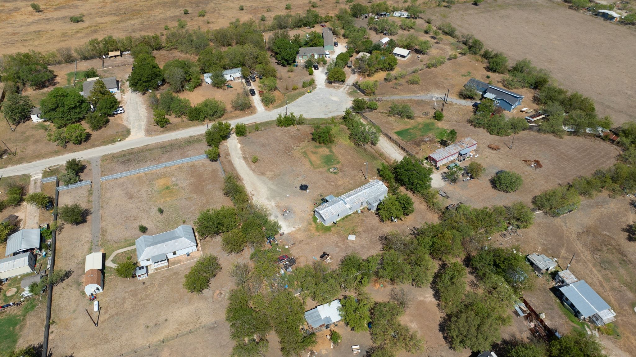 main property photo 19