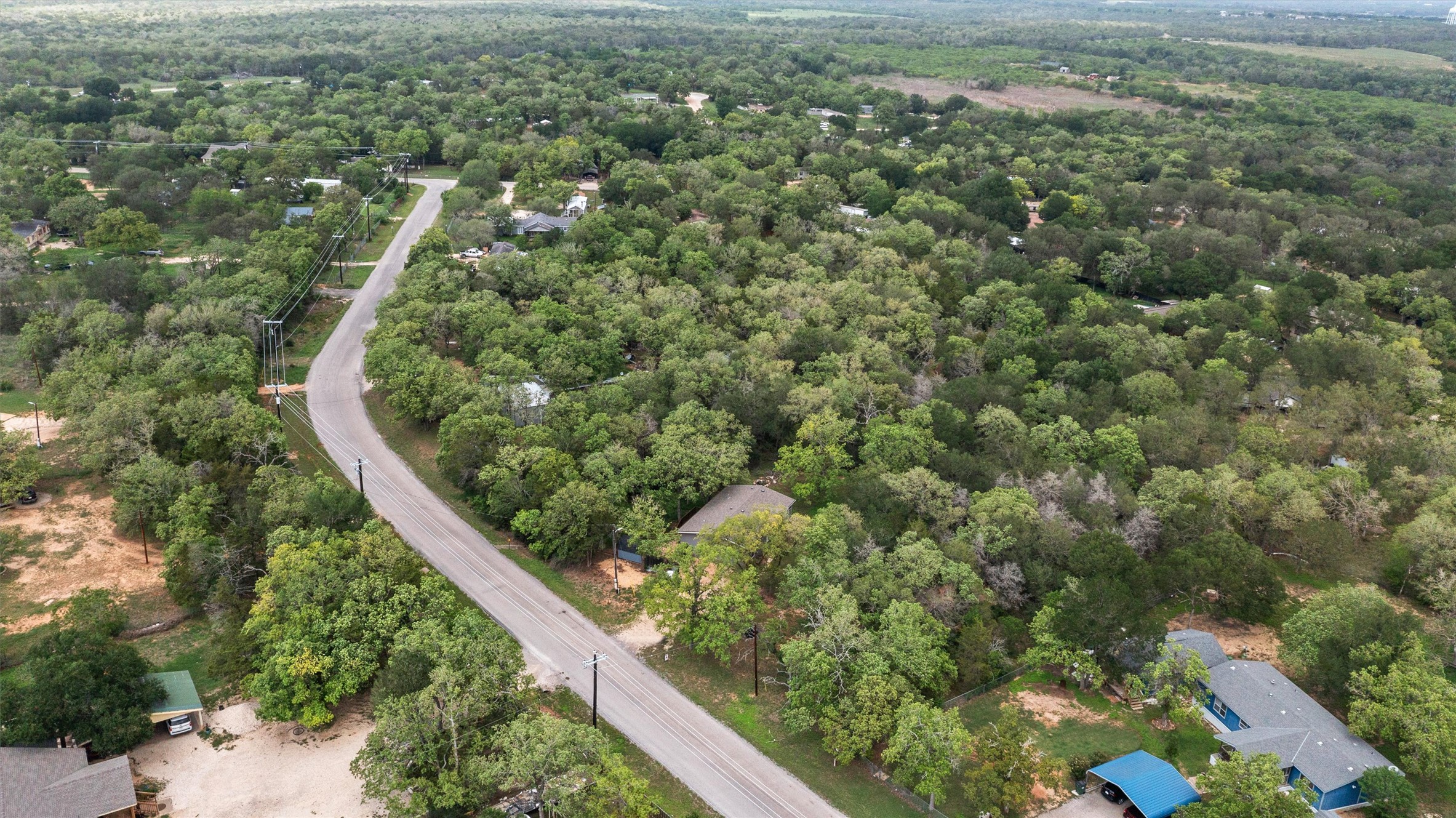 main property photo 3