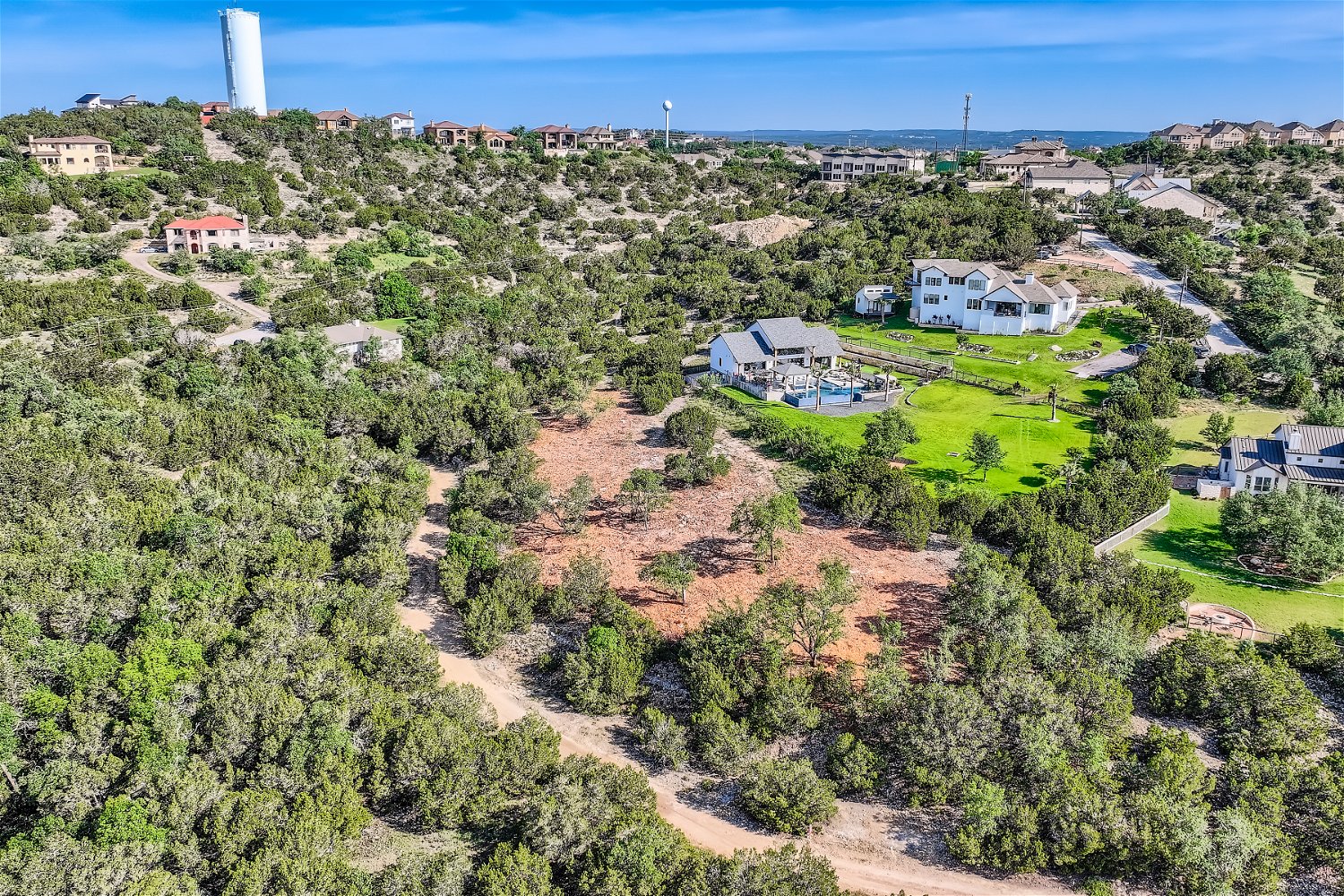 main property photo 5