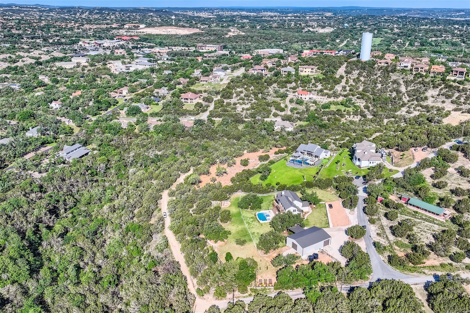 main property photo 6