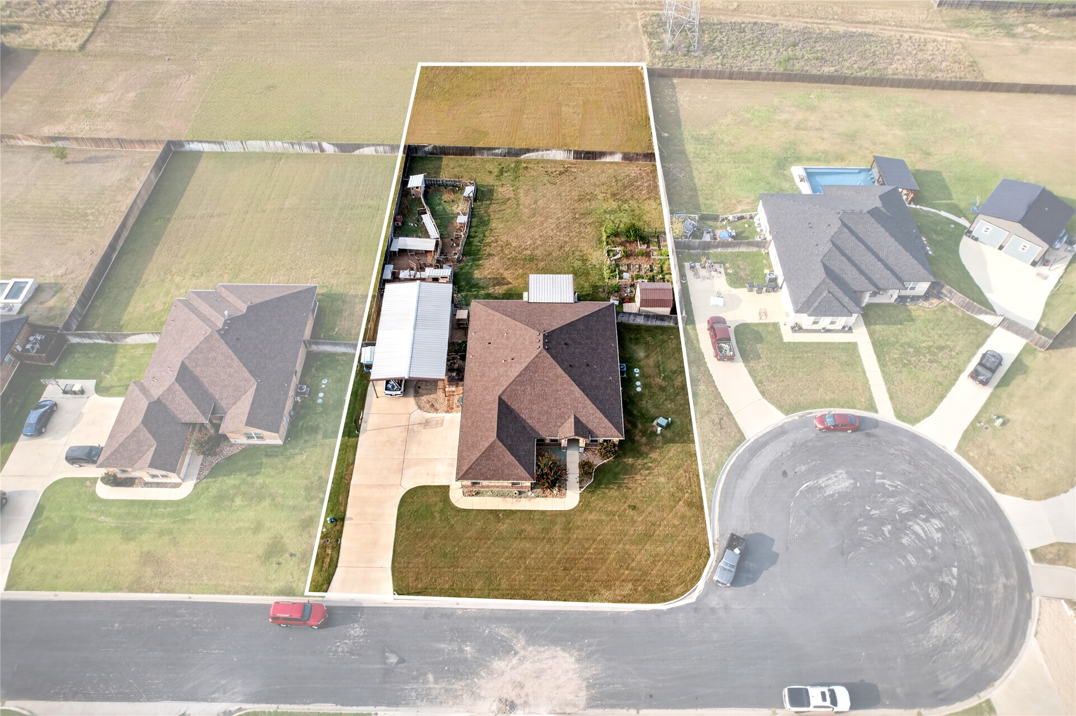main property photo 5