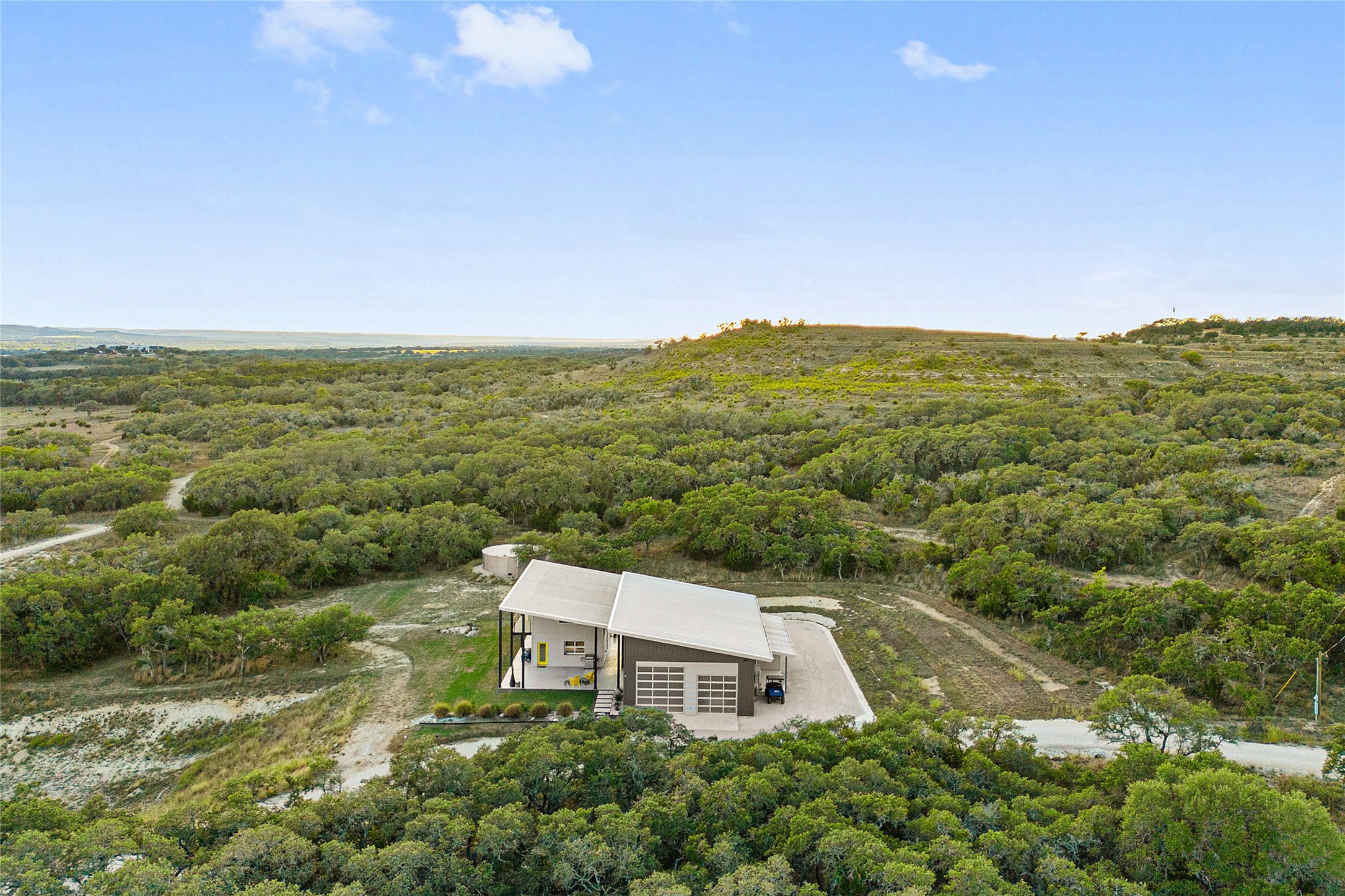 main property photo 37