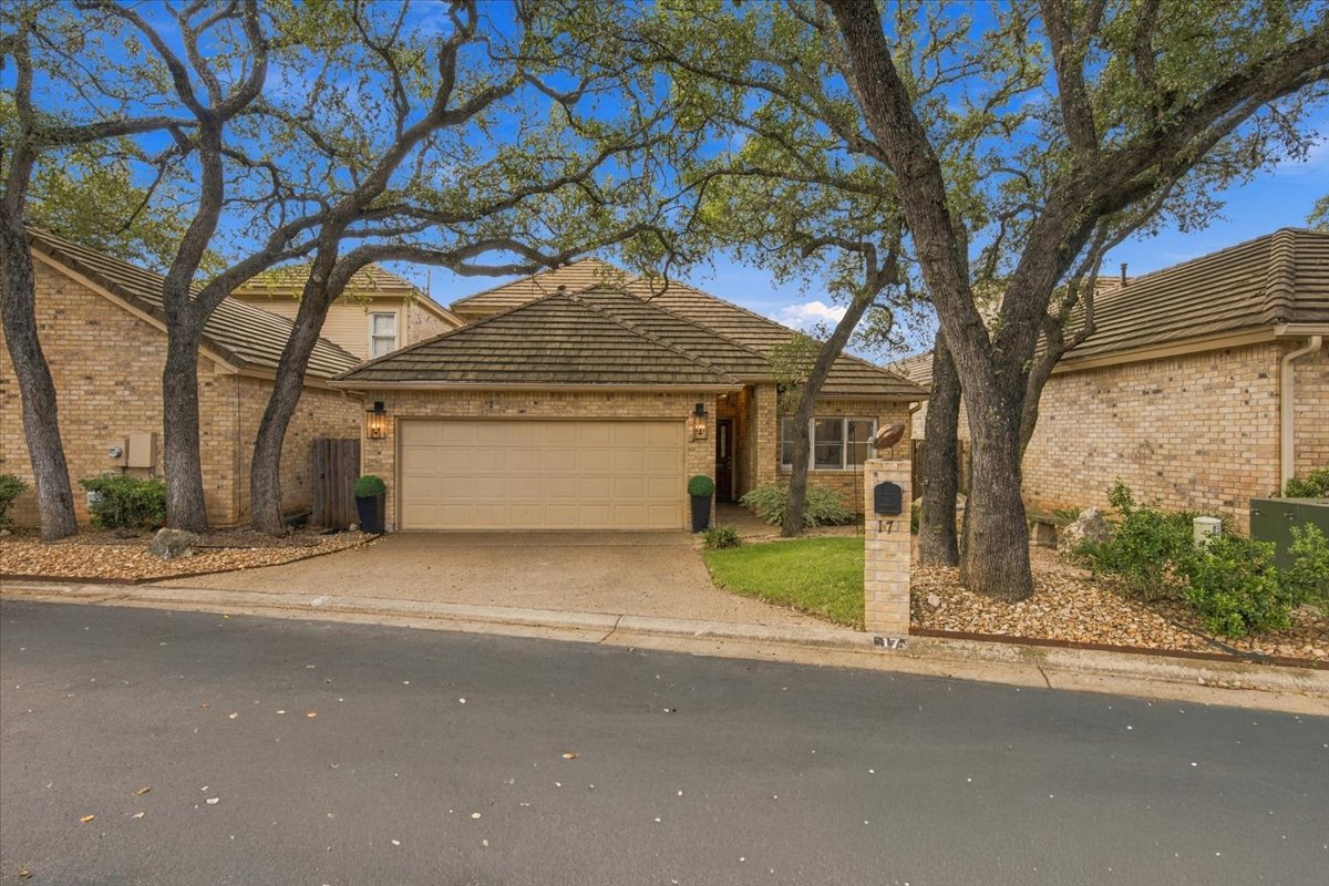 main property photo 0