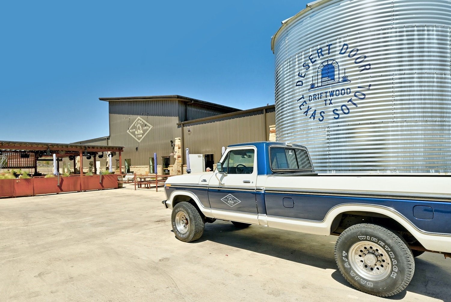 main property photo 20
