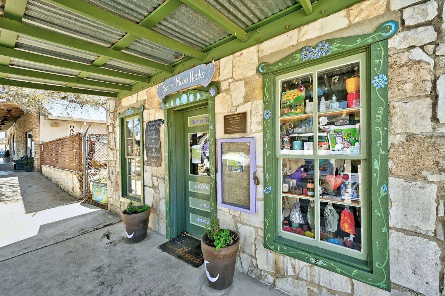 main property photo 21