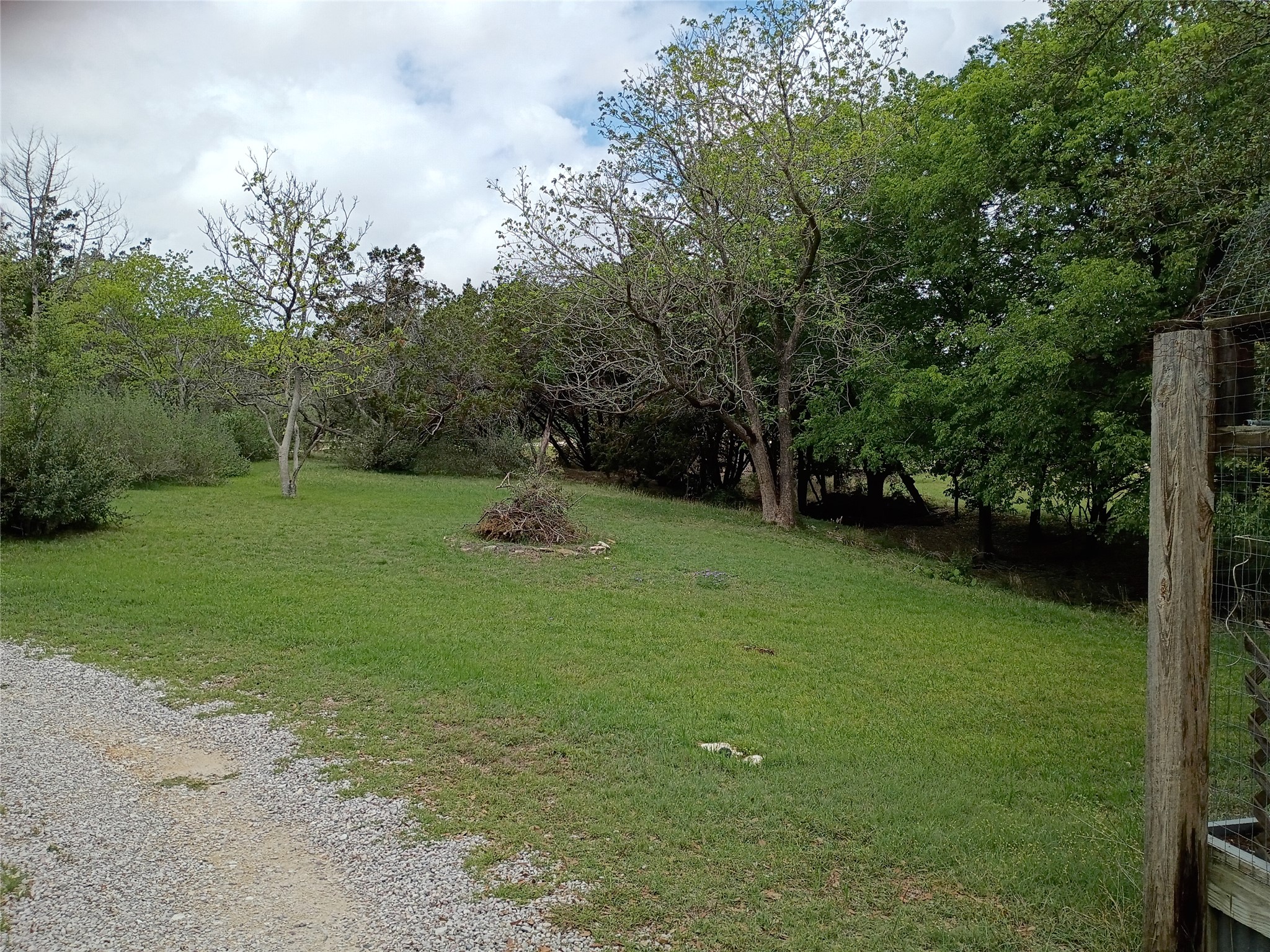 main property photo 29