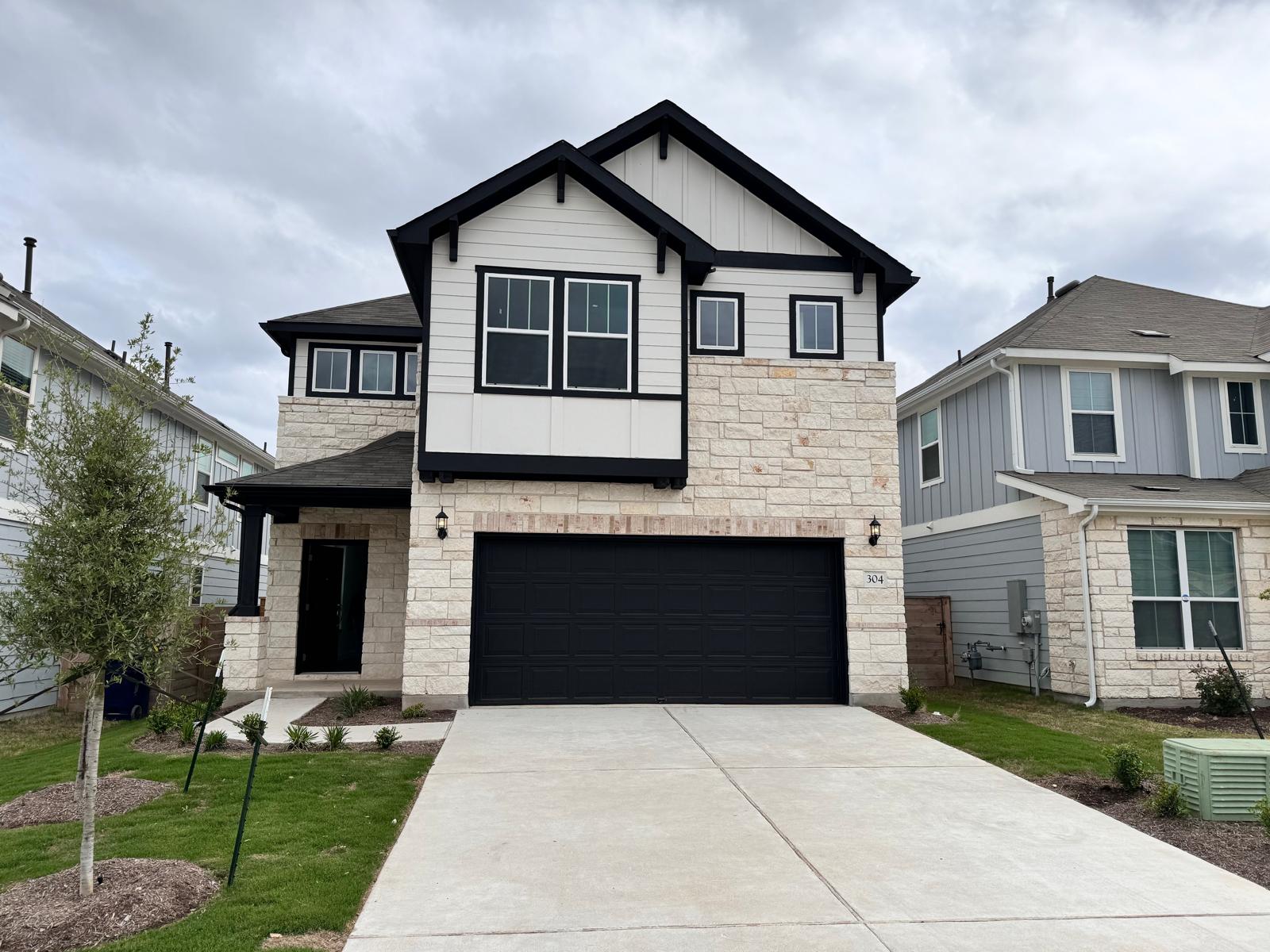 main property photo 0