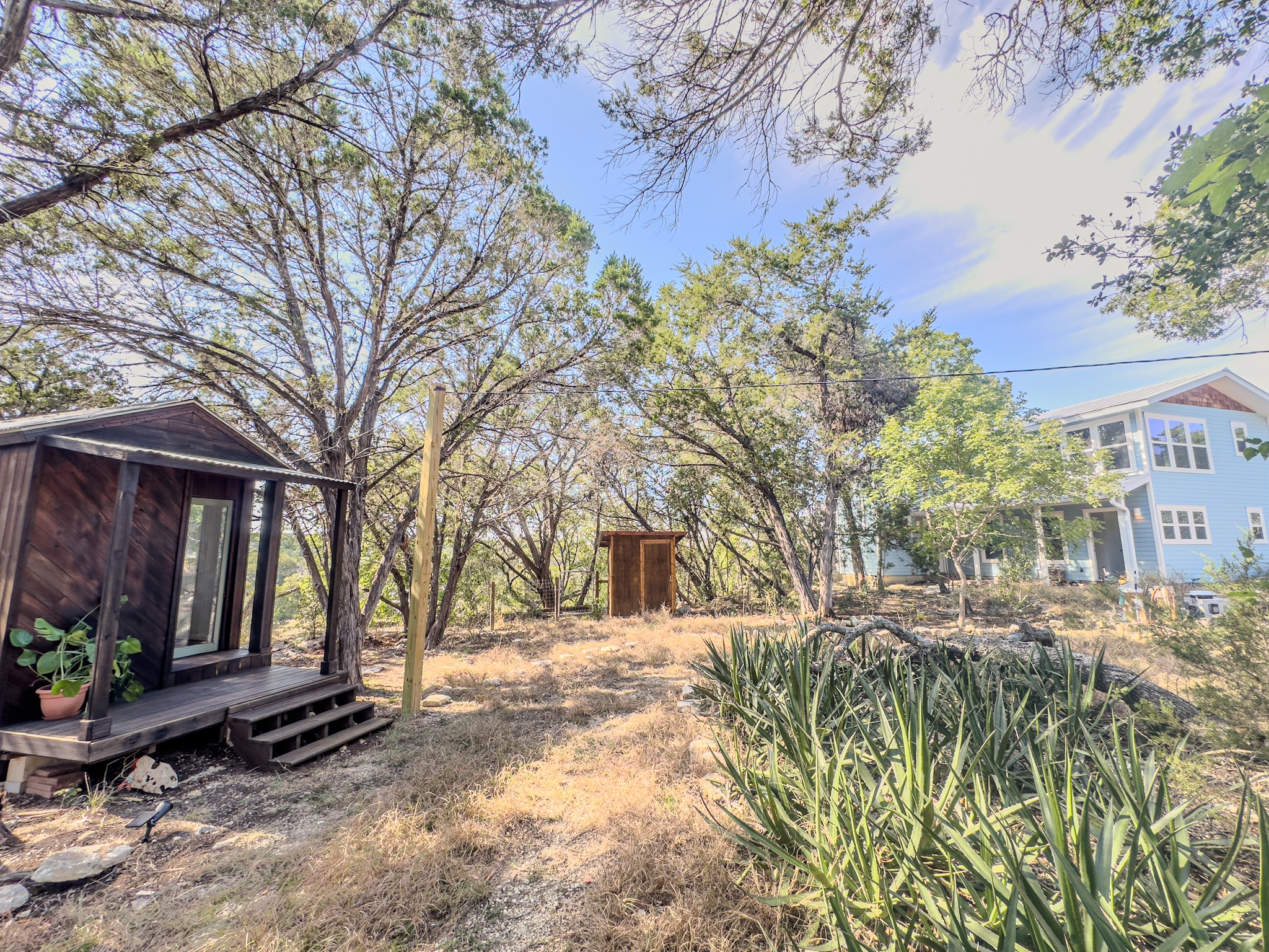 main property photo 29