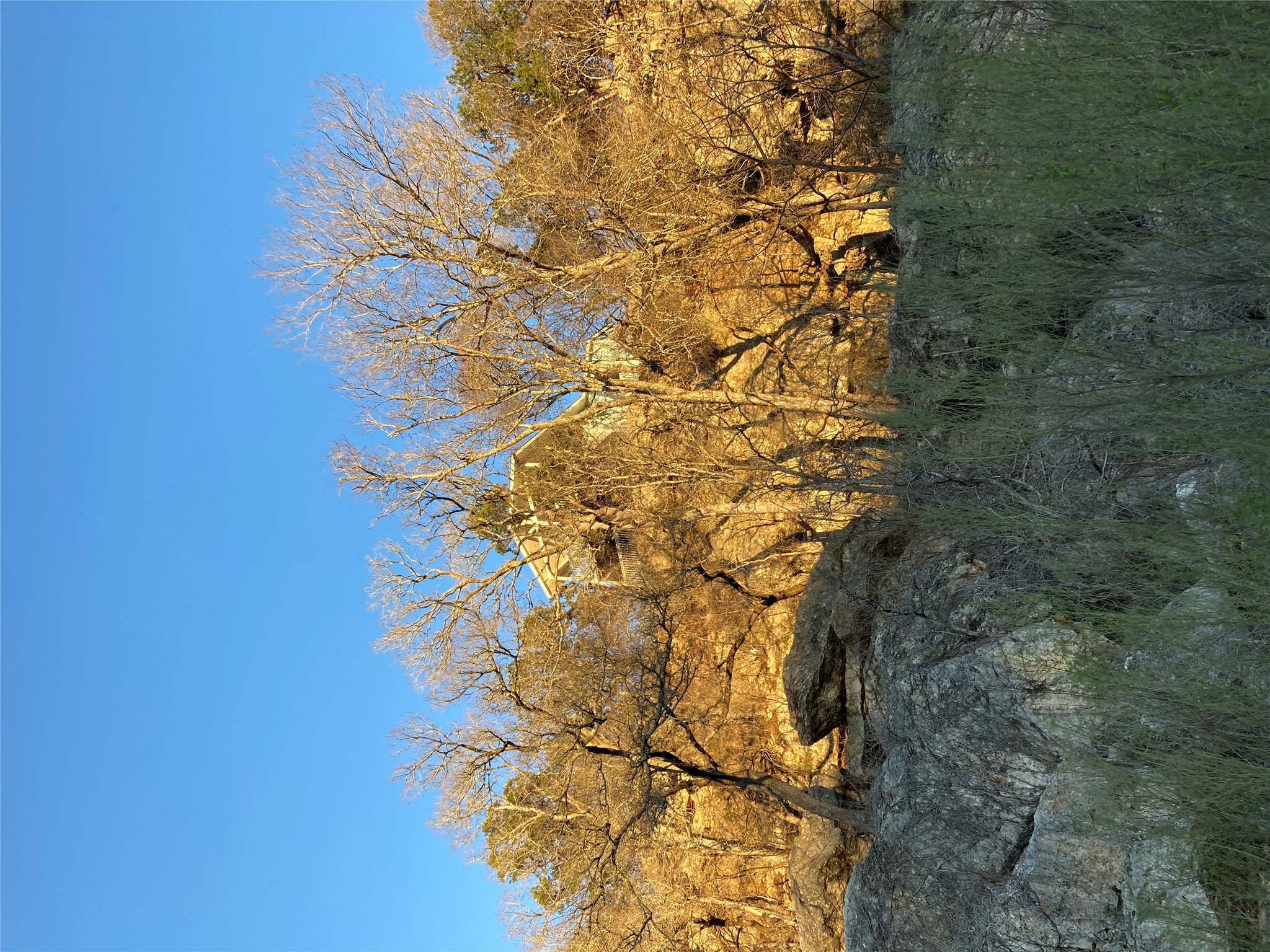 main property photo 33
