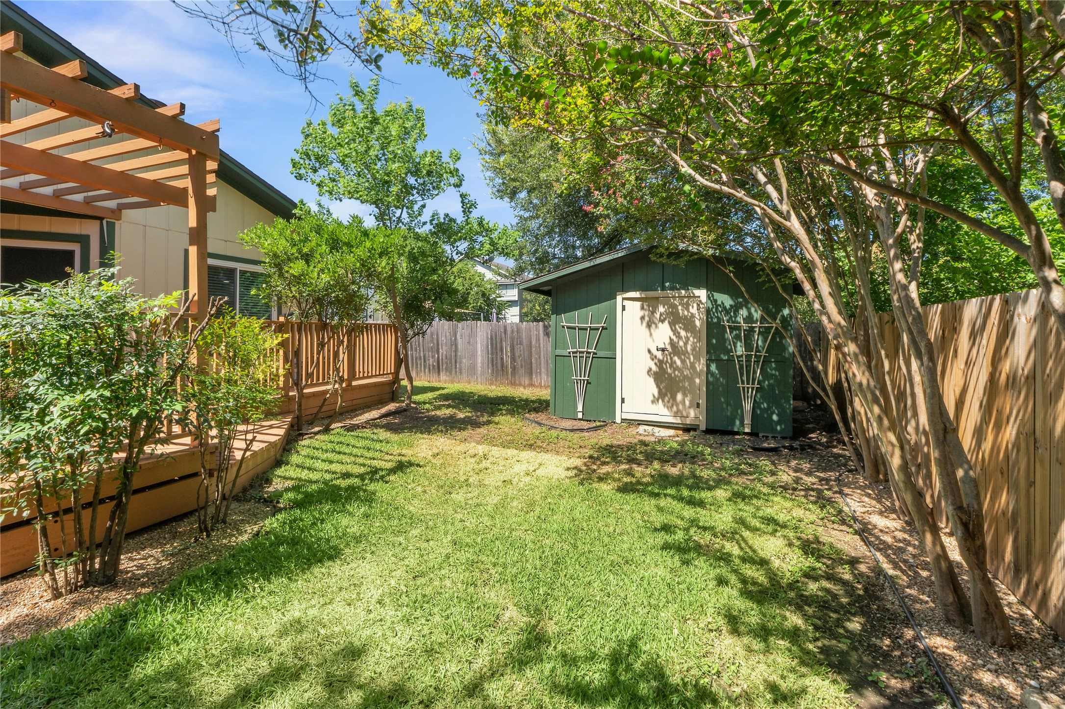main property photo 31