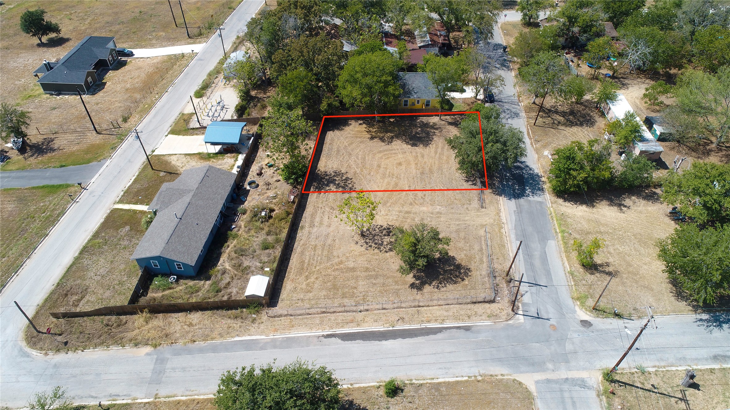 main property photo 6