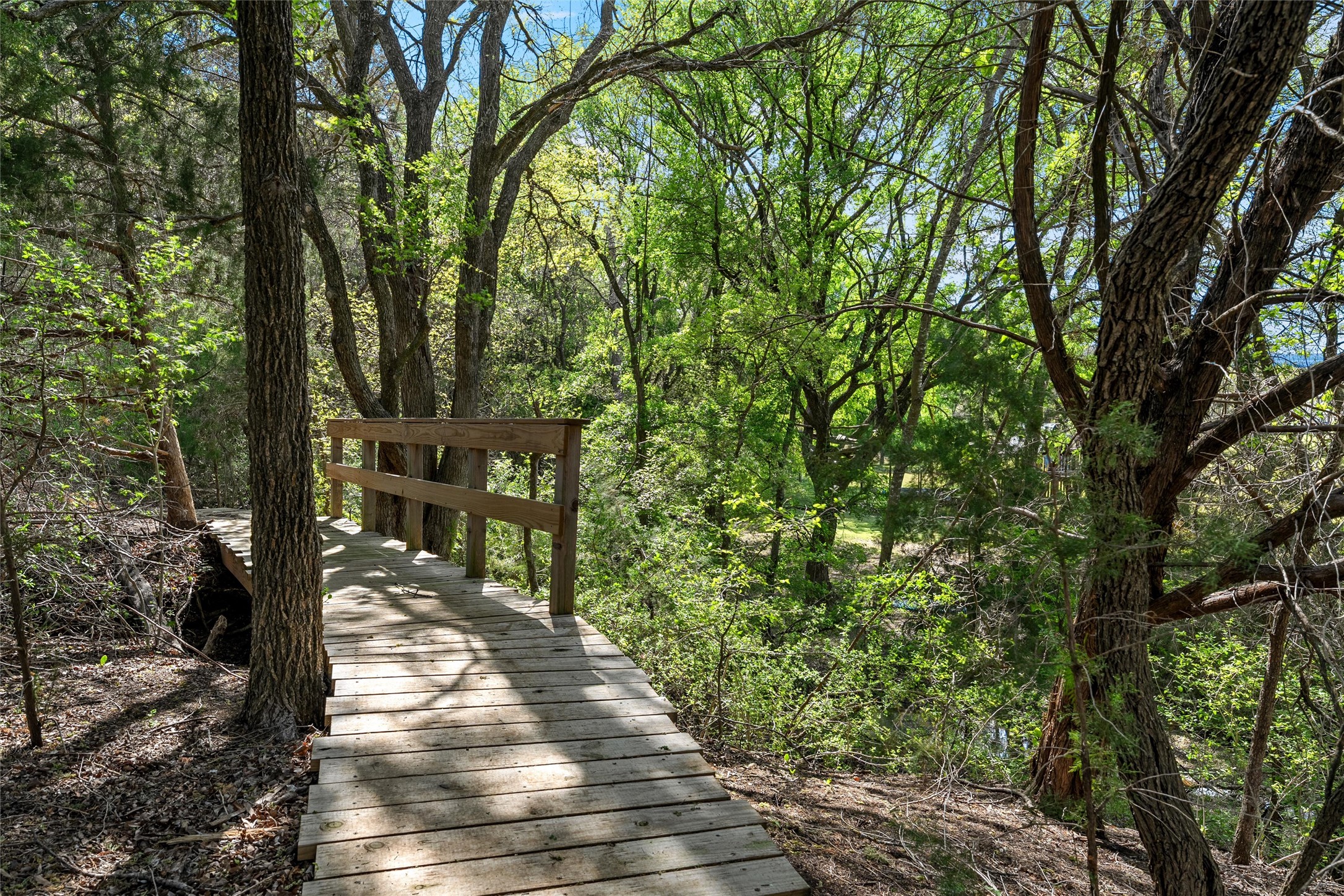 main property photo 37