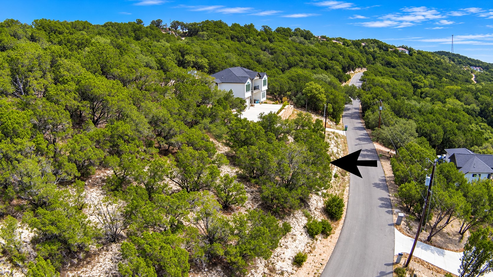 main property photo 14
