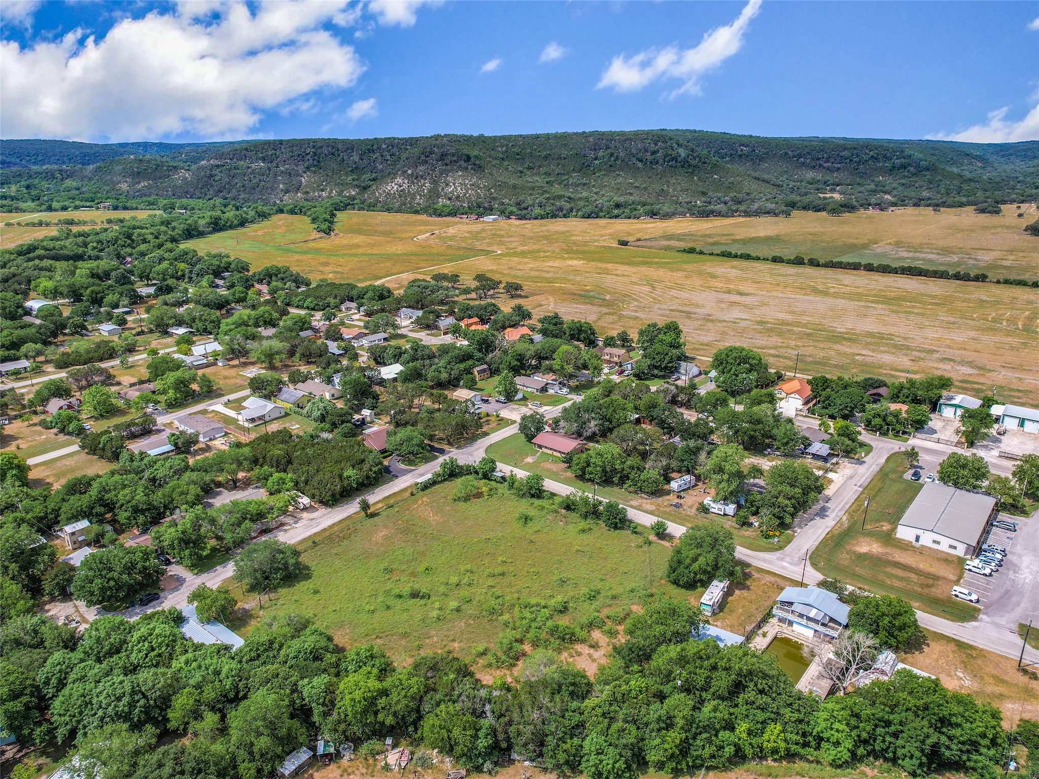 main property photo 8
