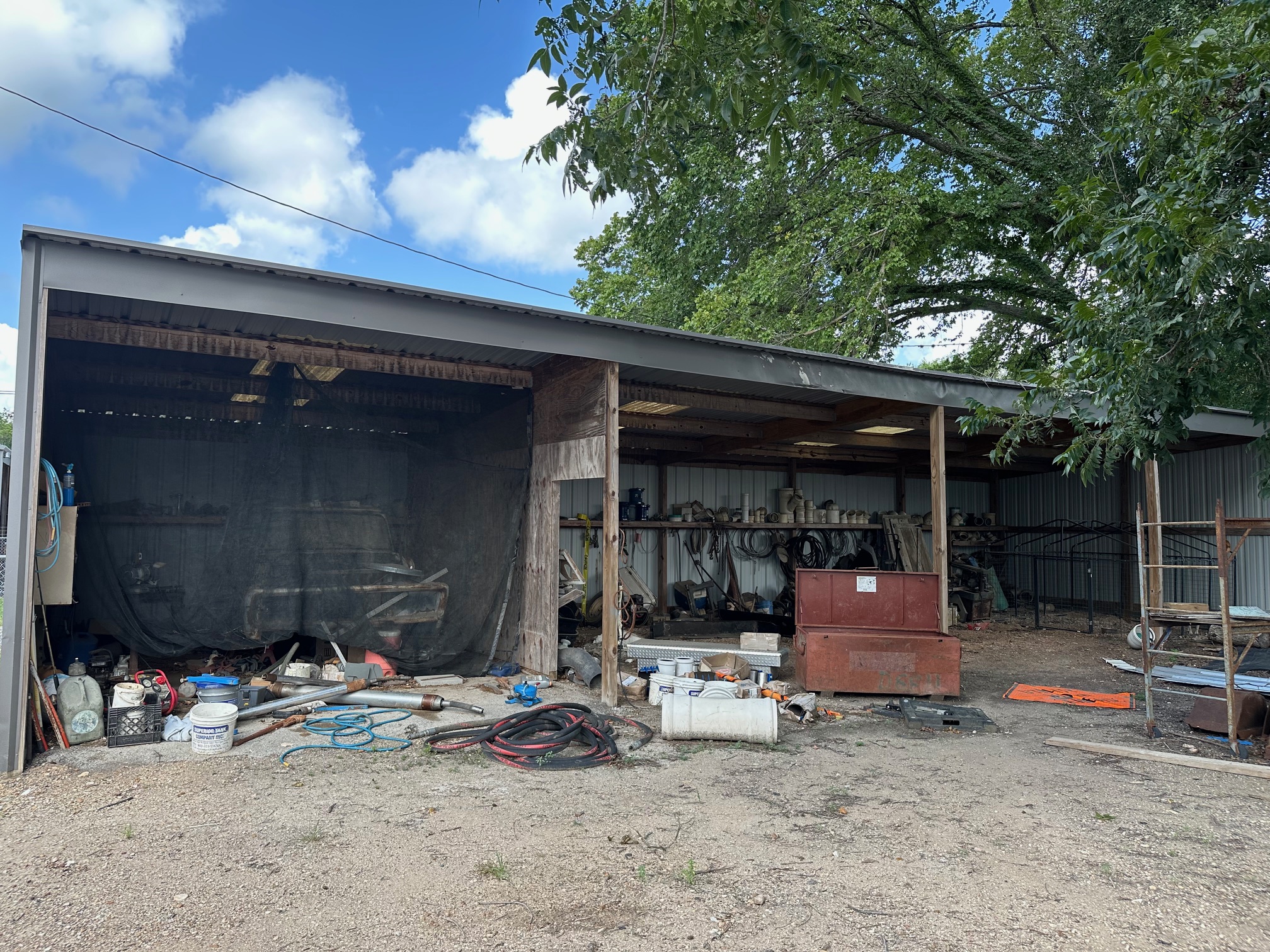 main property photo 4