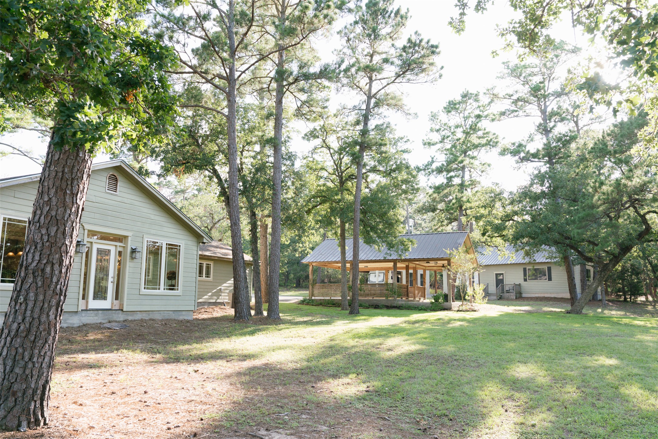 main property photo 26