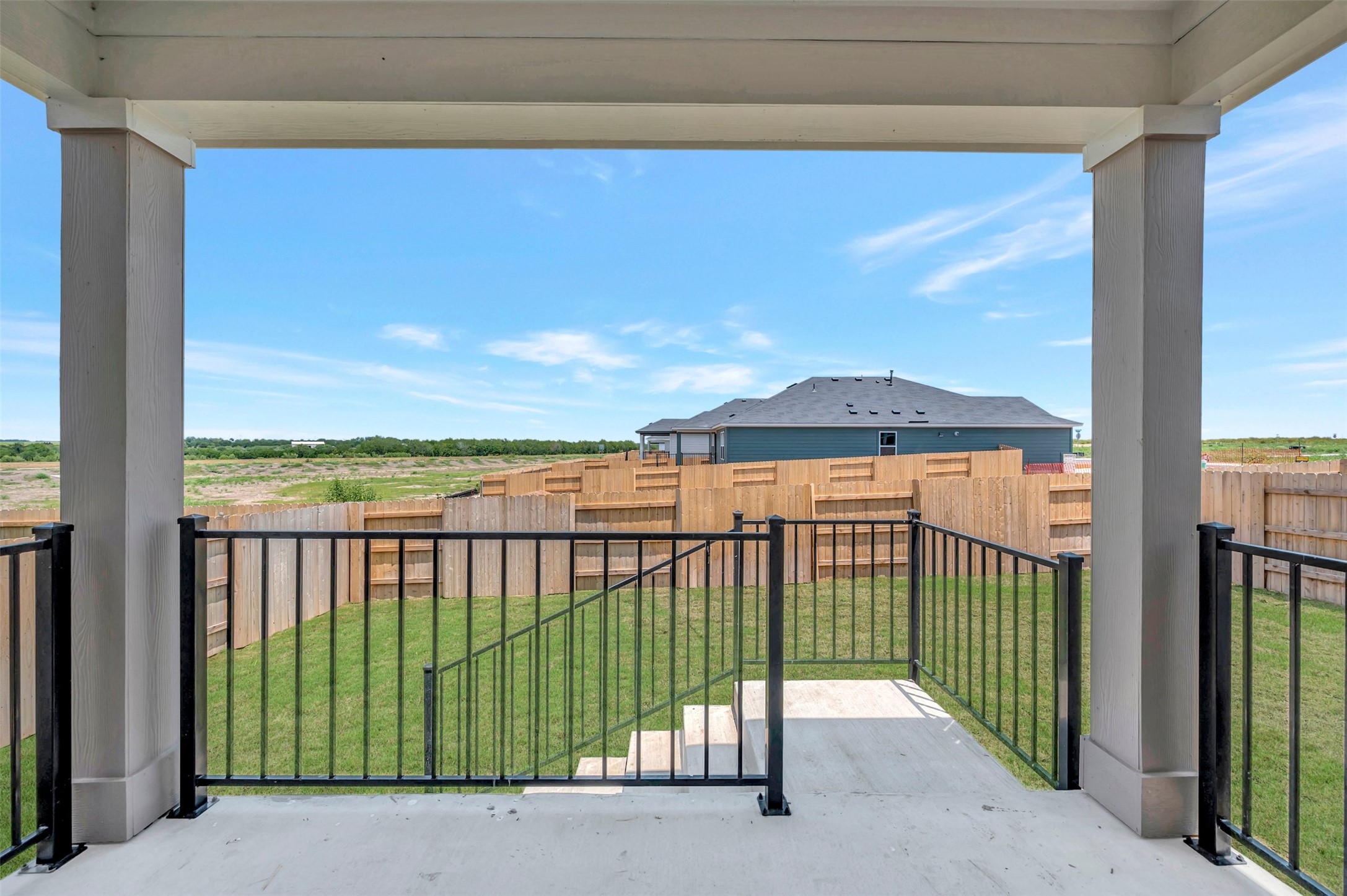 main property photo 32