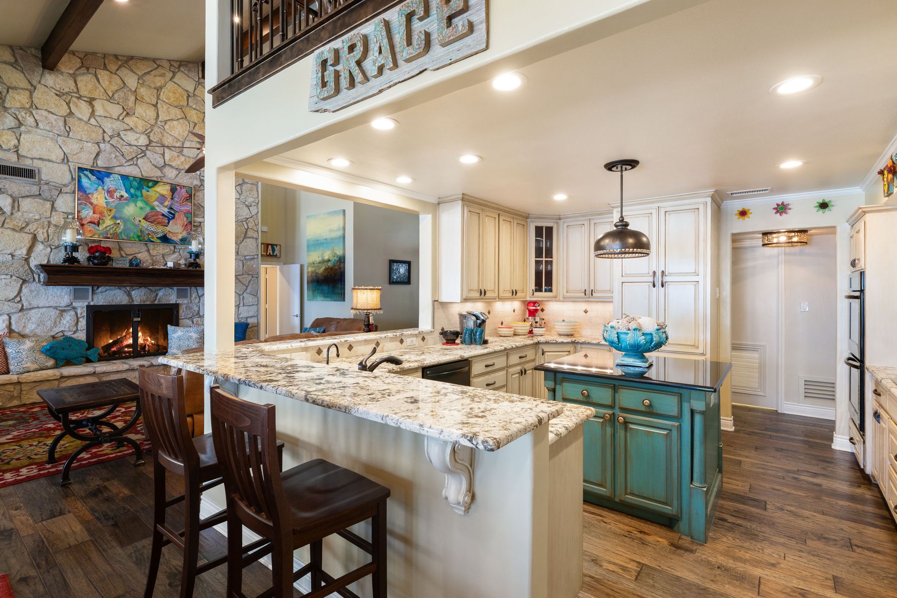 main property photo 20