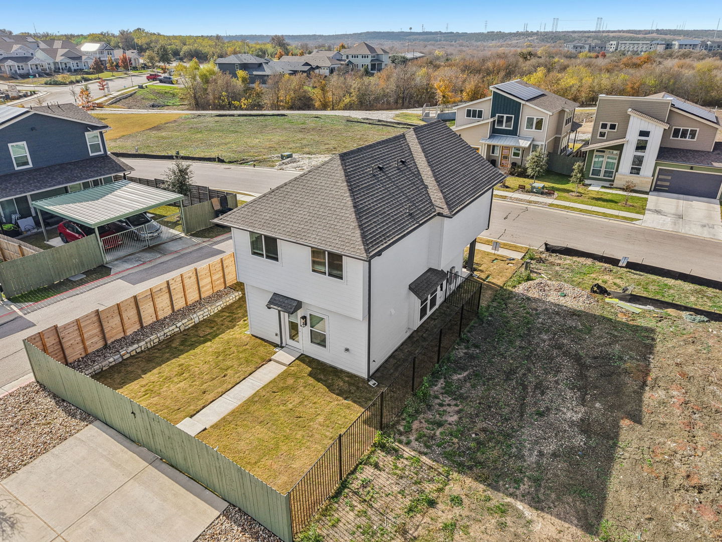 main property photo 15