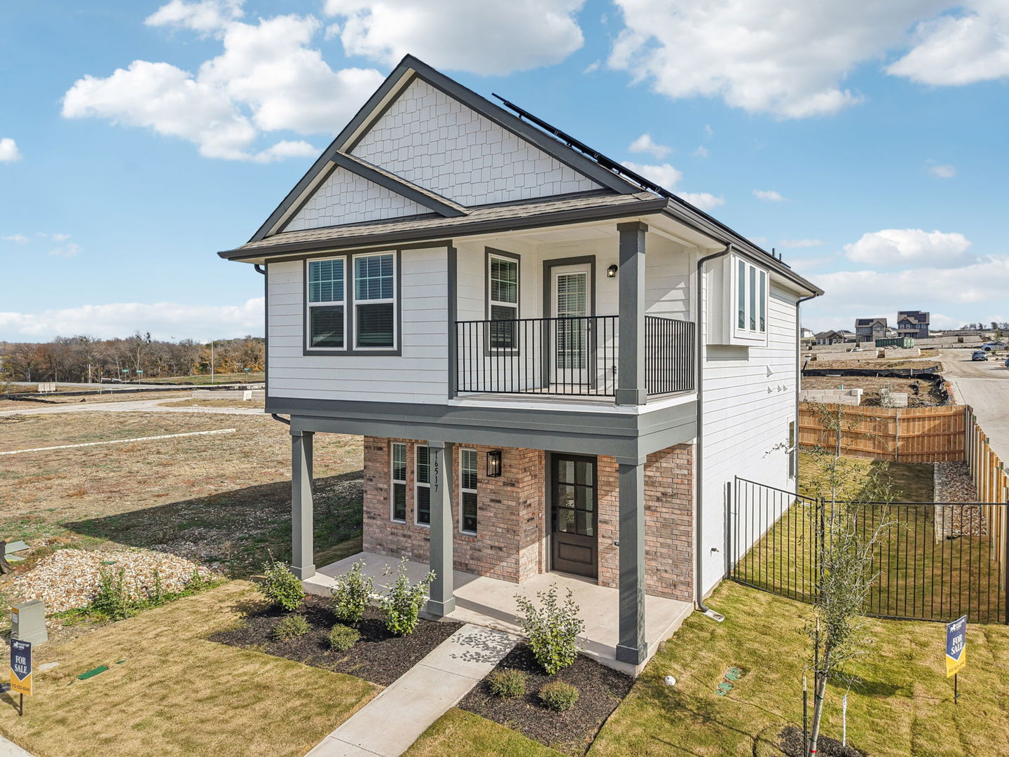 main property photo 16