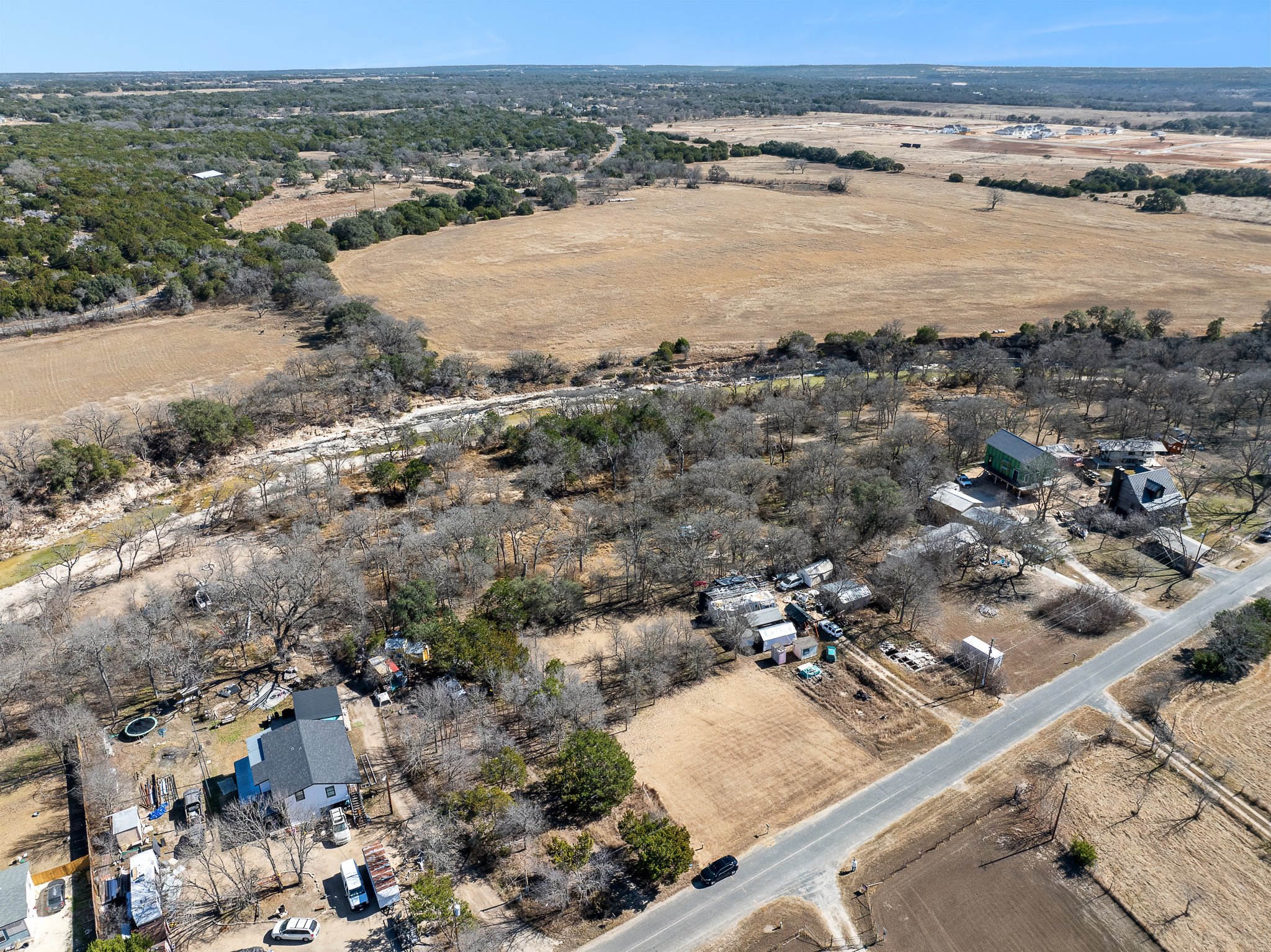 main property photo 4