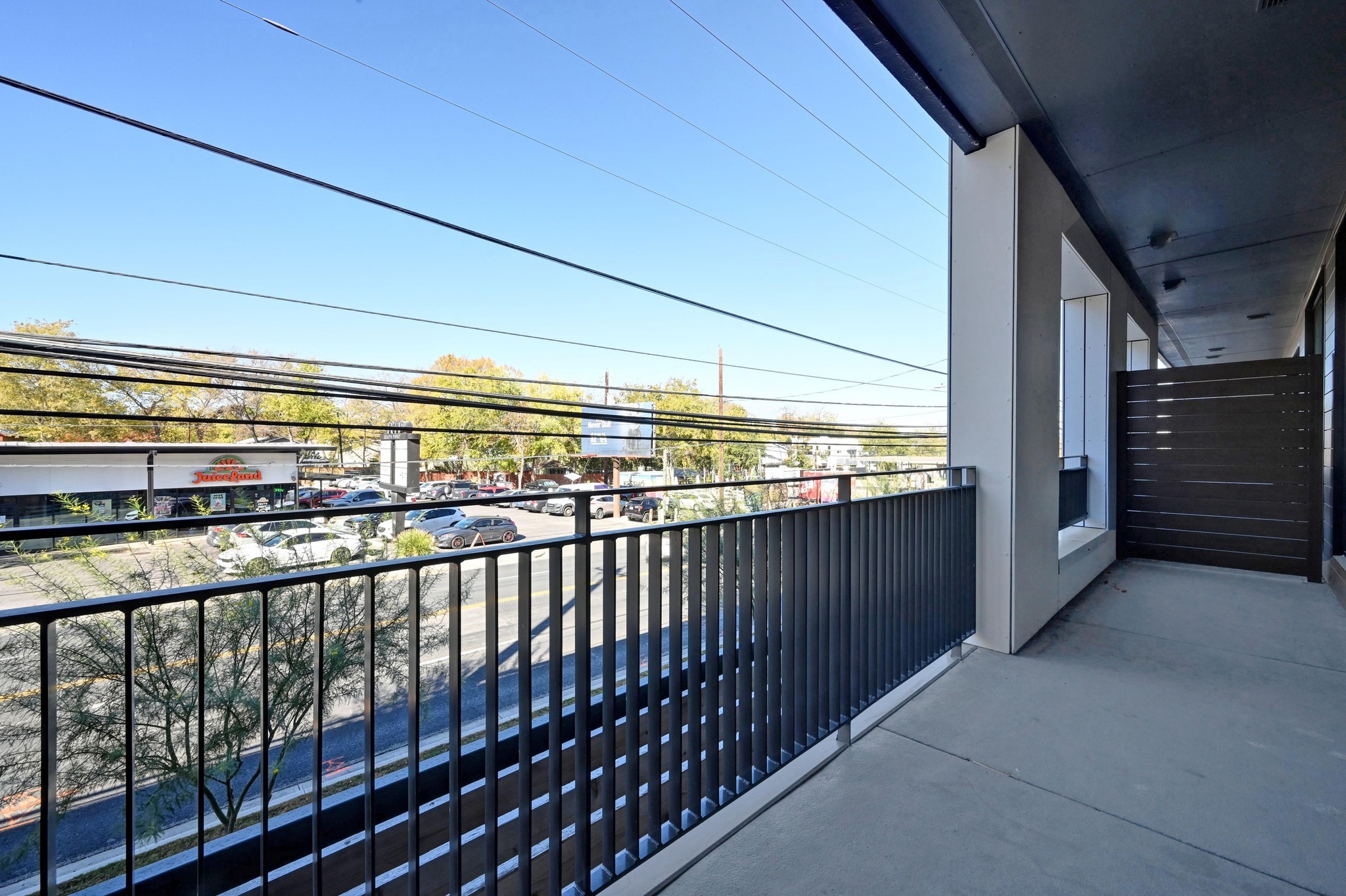 main property photo 14