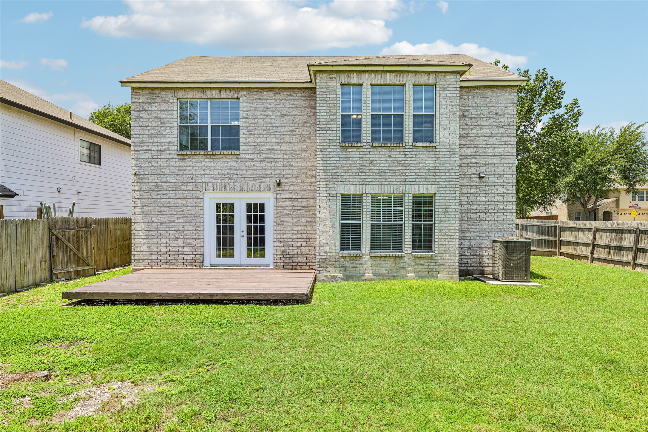 main property photo 32