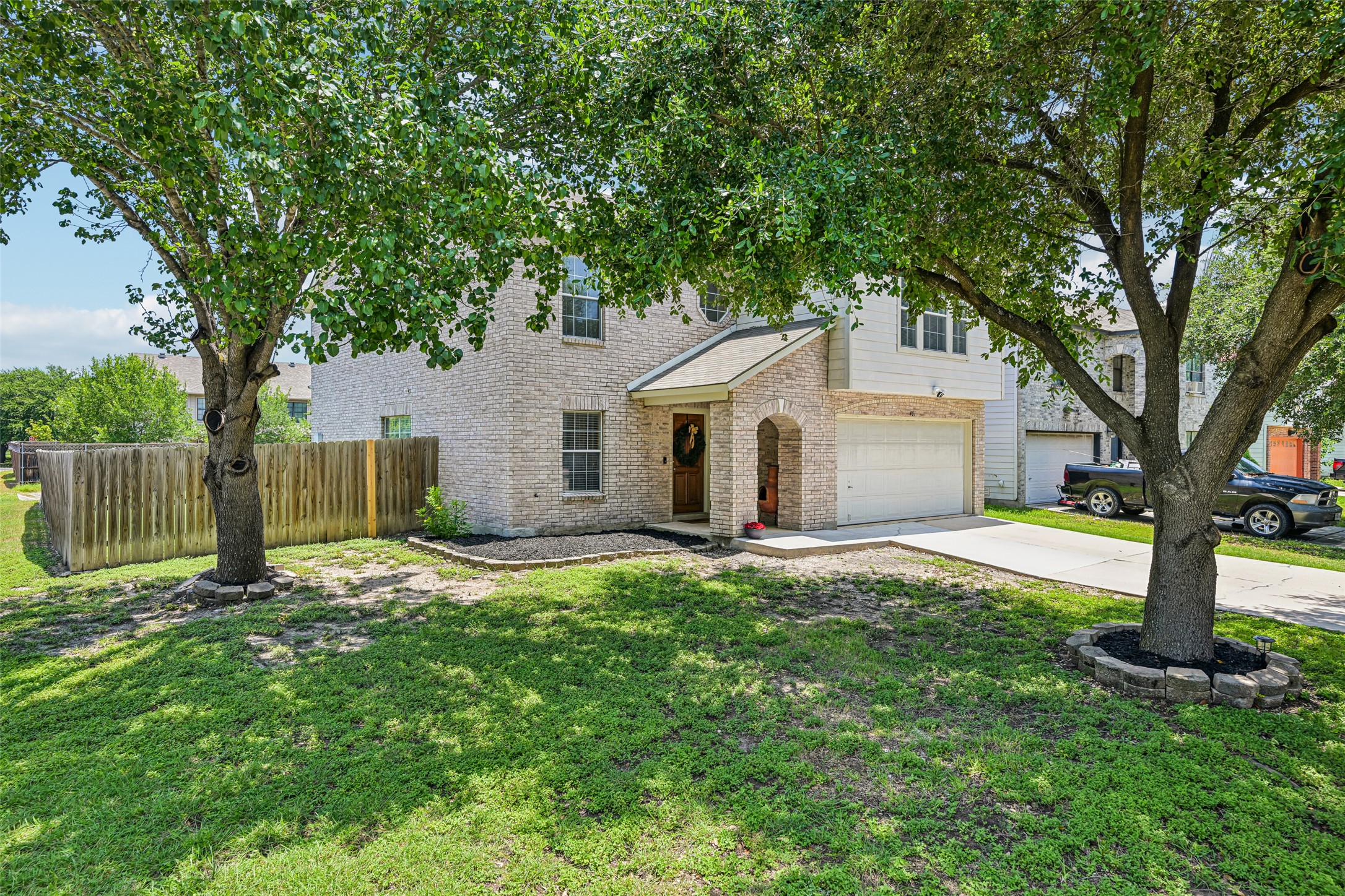 main property photo 35