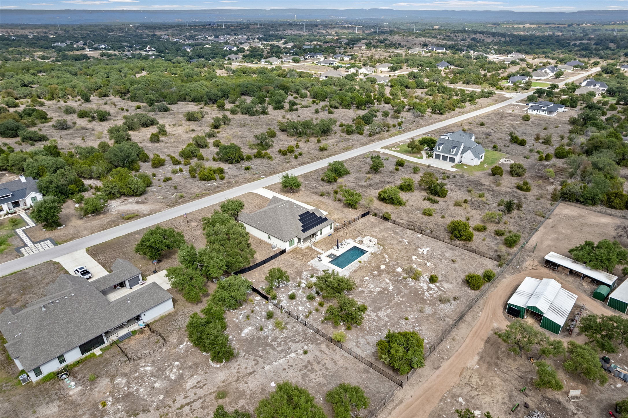 main property photo 26