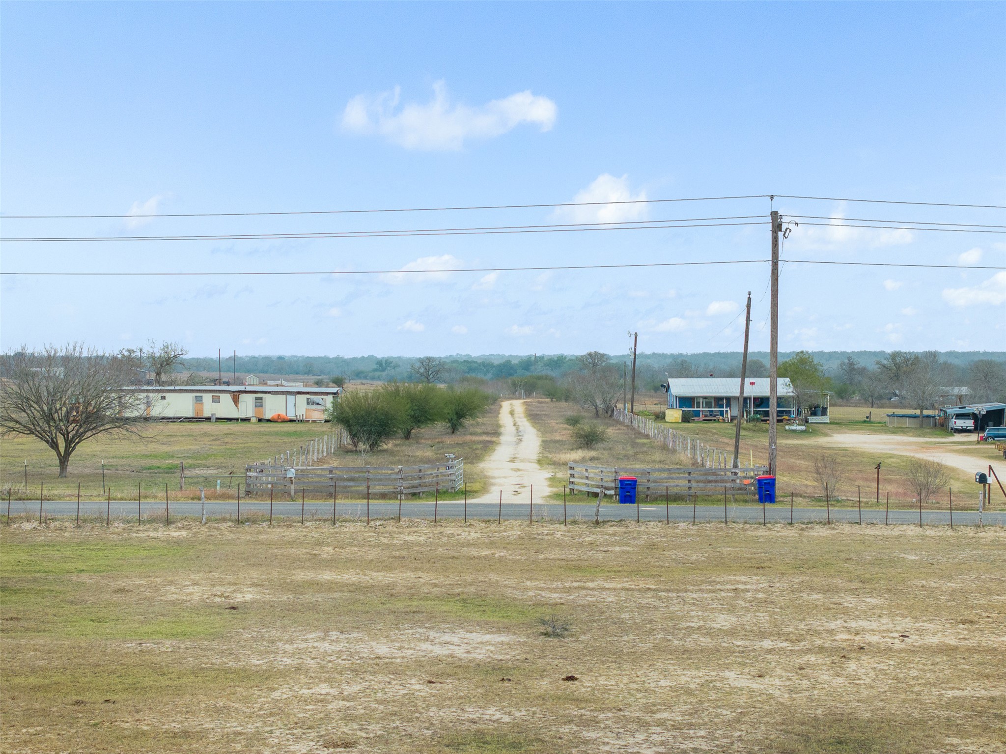 main property photo 36