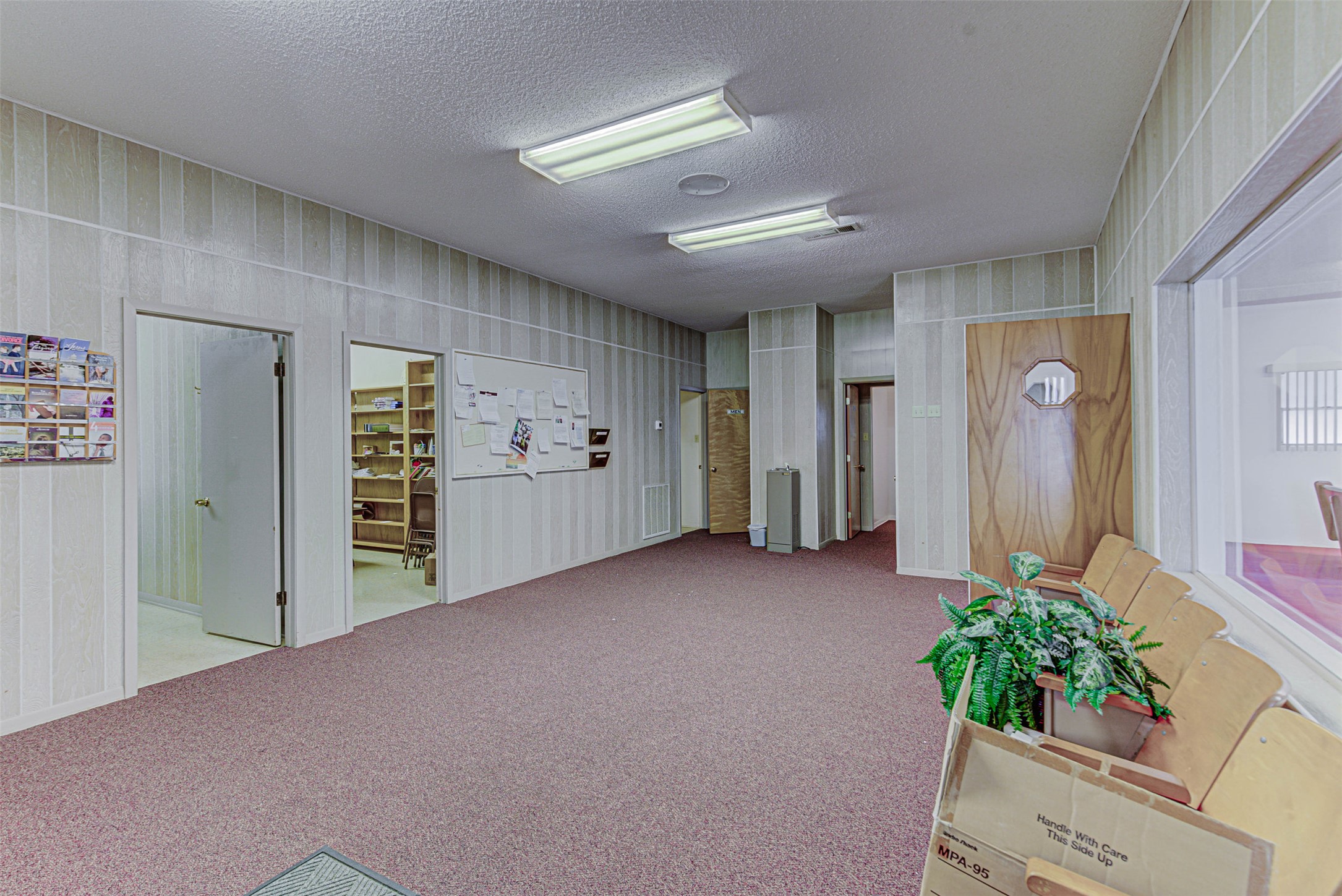 main property photo 13