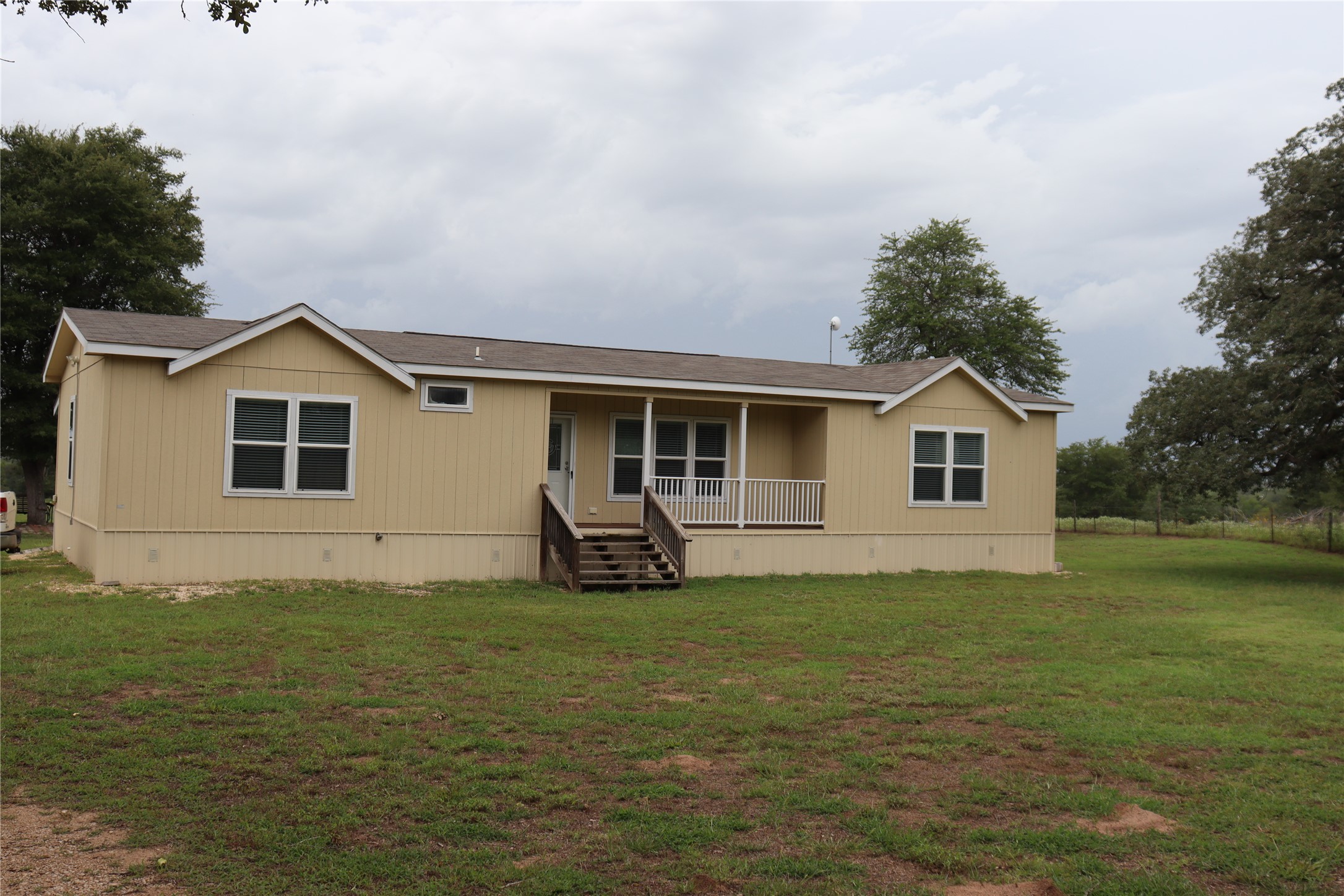 main property photo 20