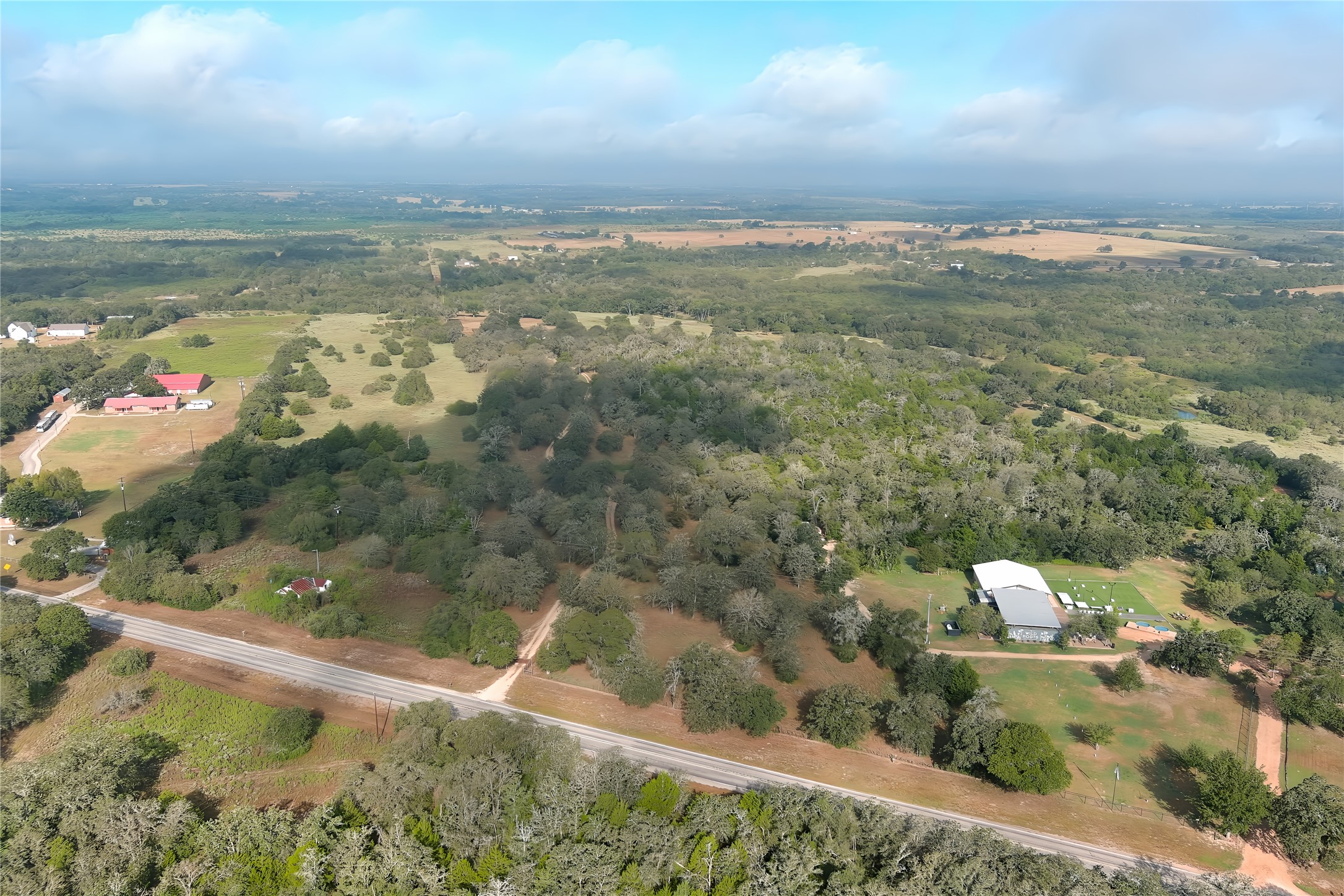 main property photo 23