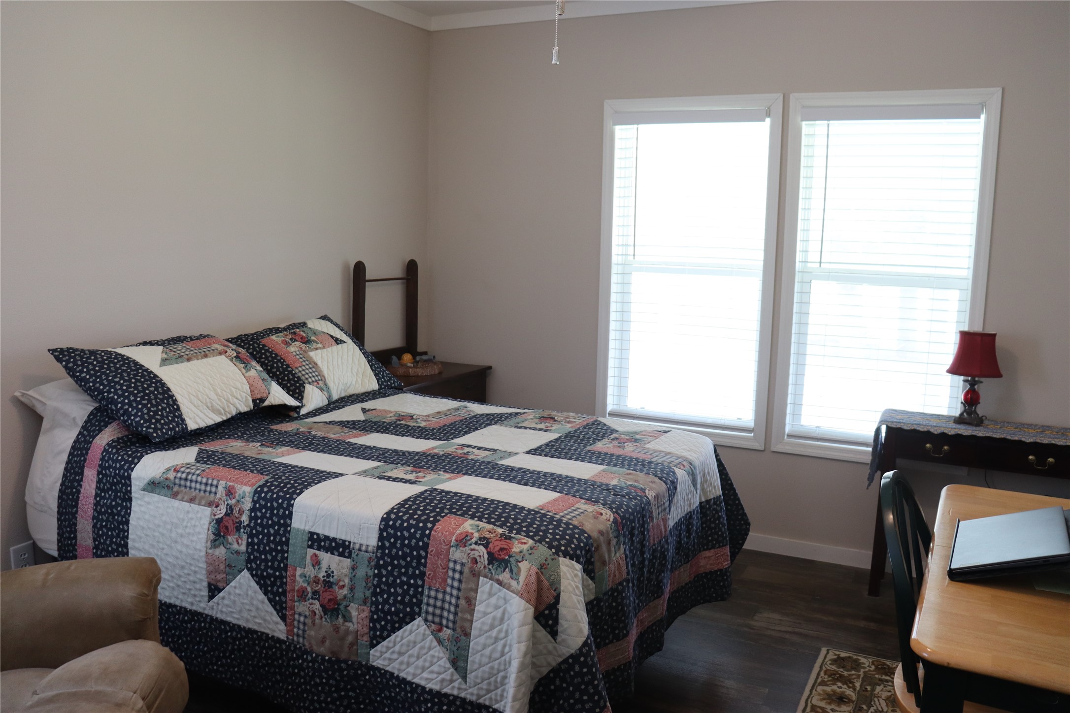 main property photo 9