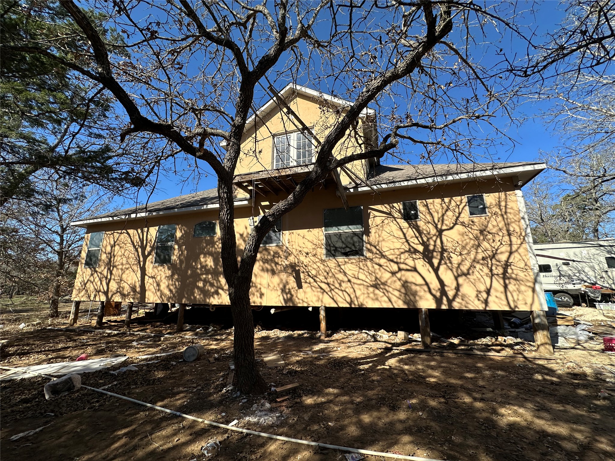 main property photo 23