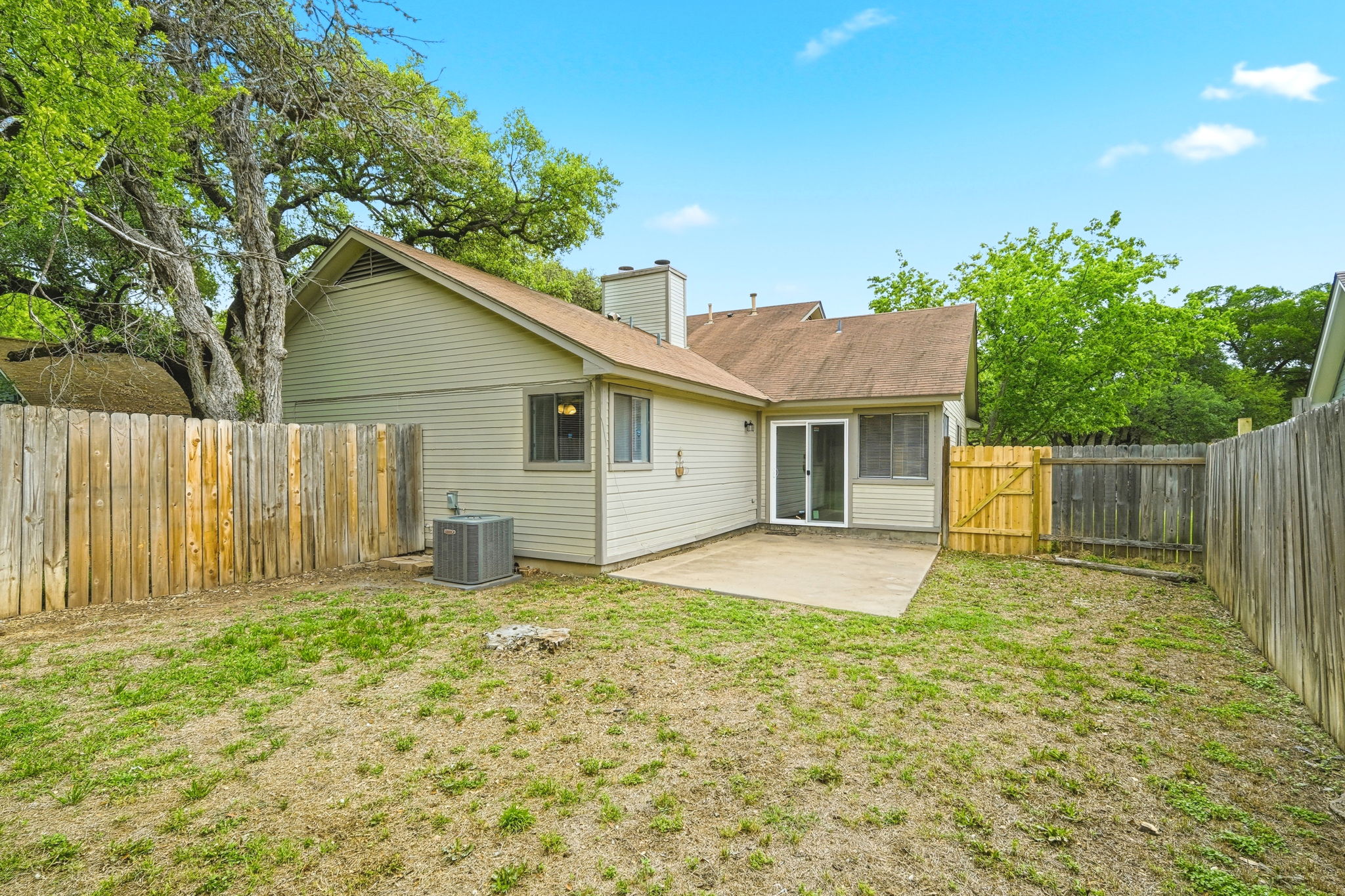 main property photo 15