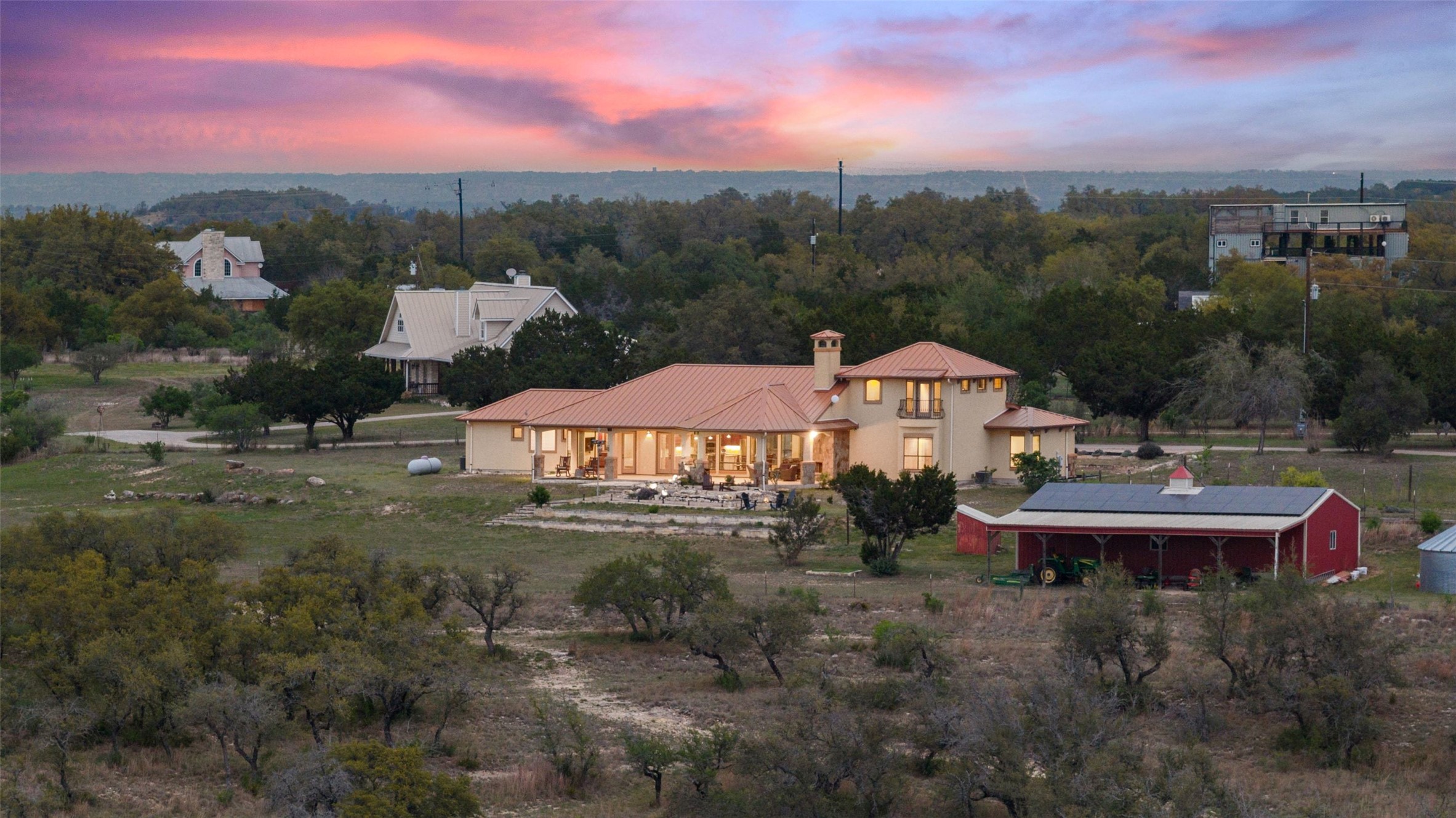 main property photo 2