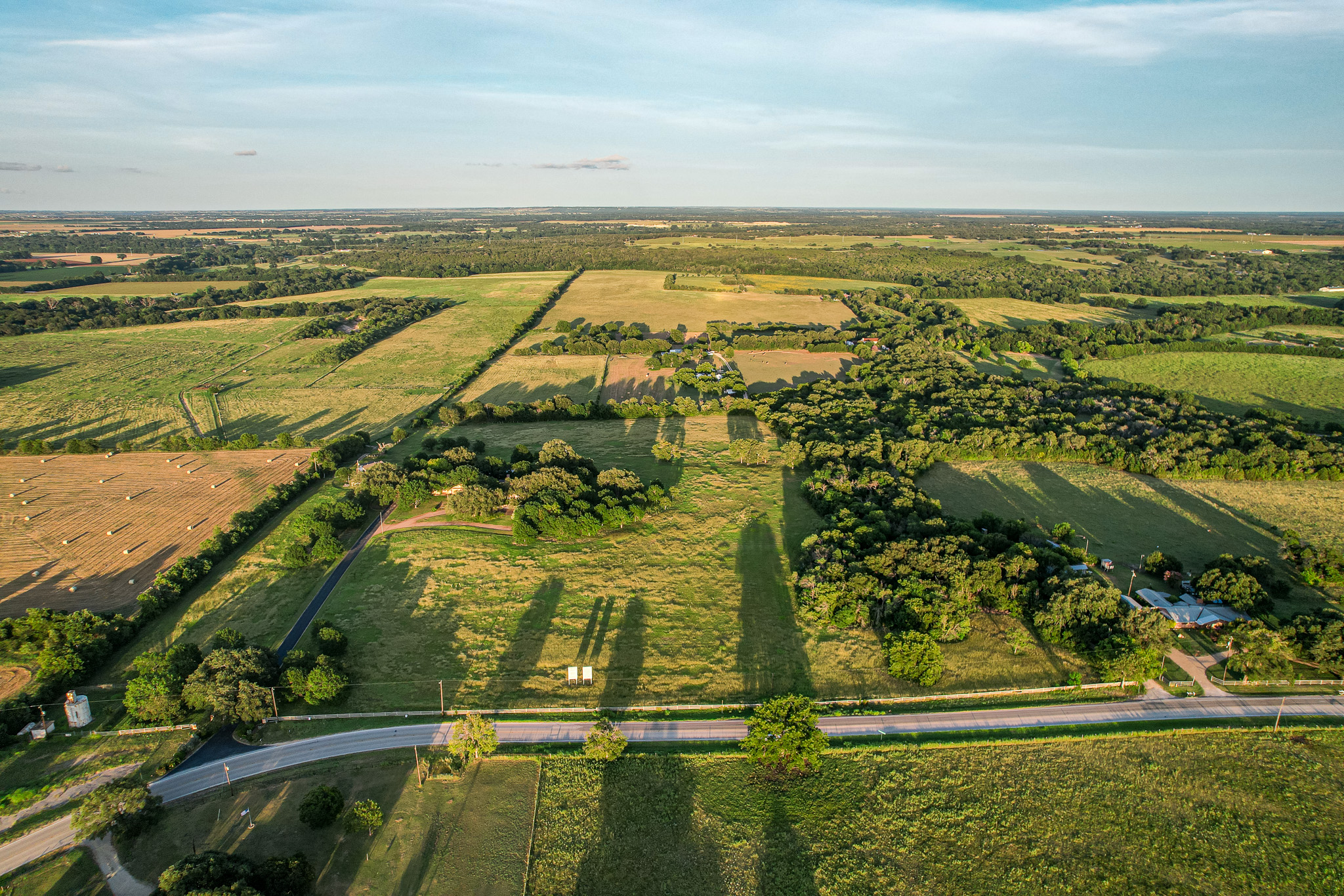 main property photo 38