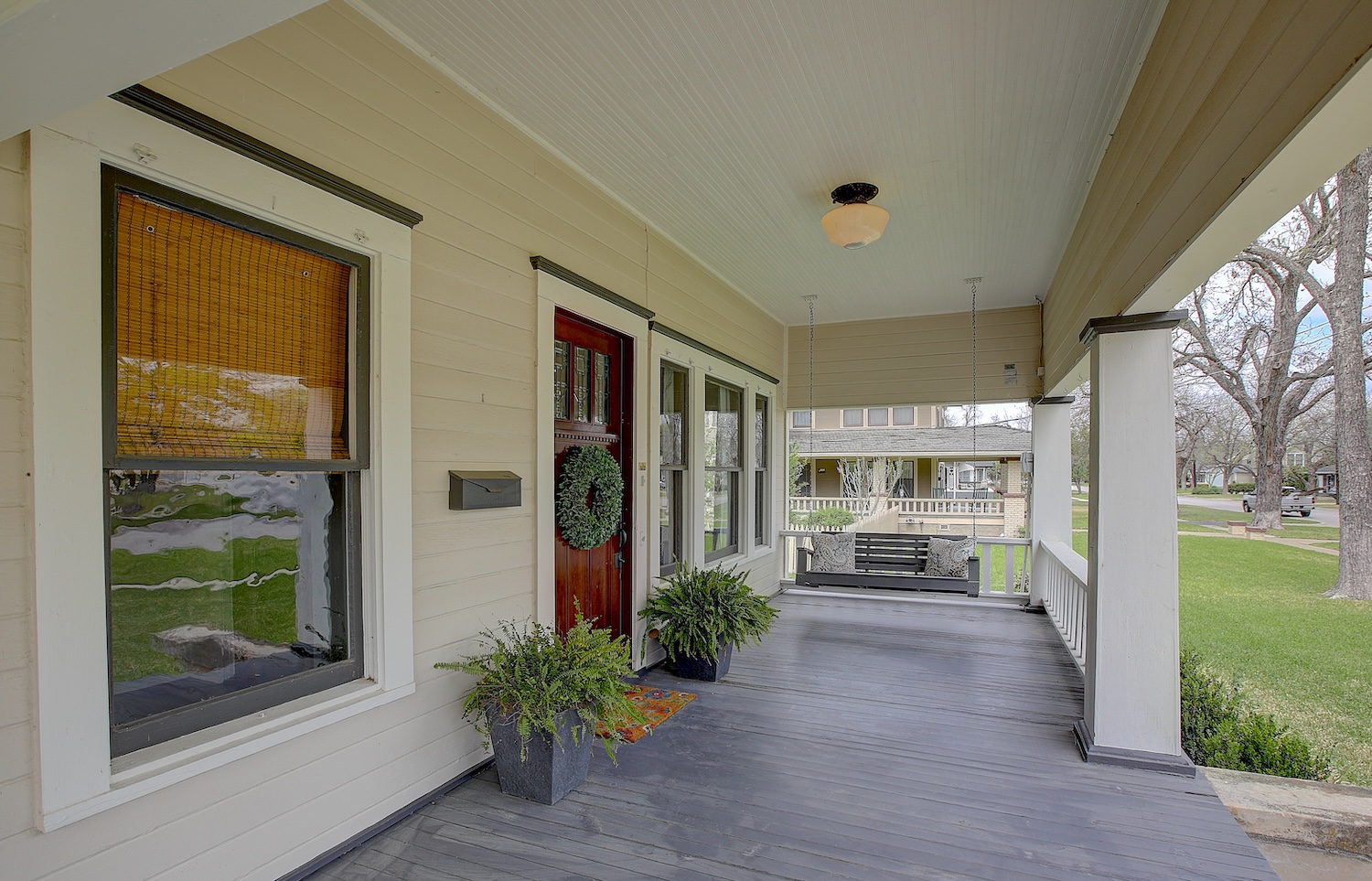 main property photo 17