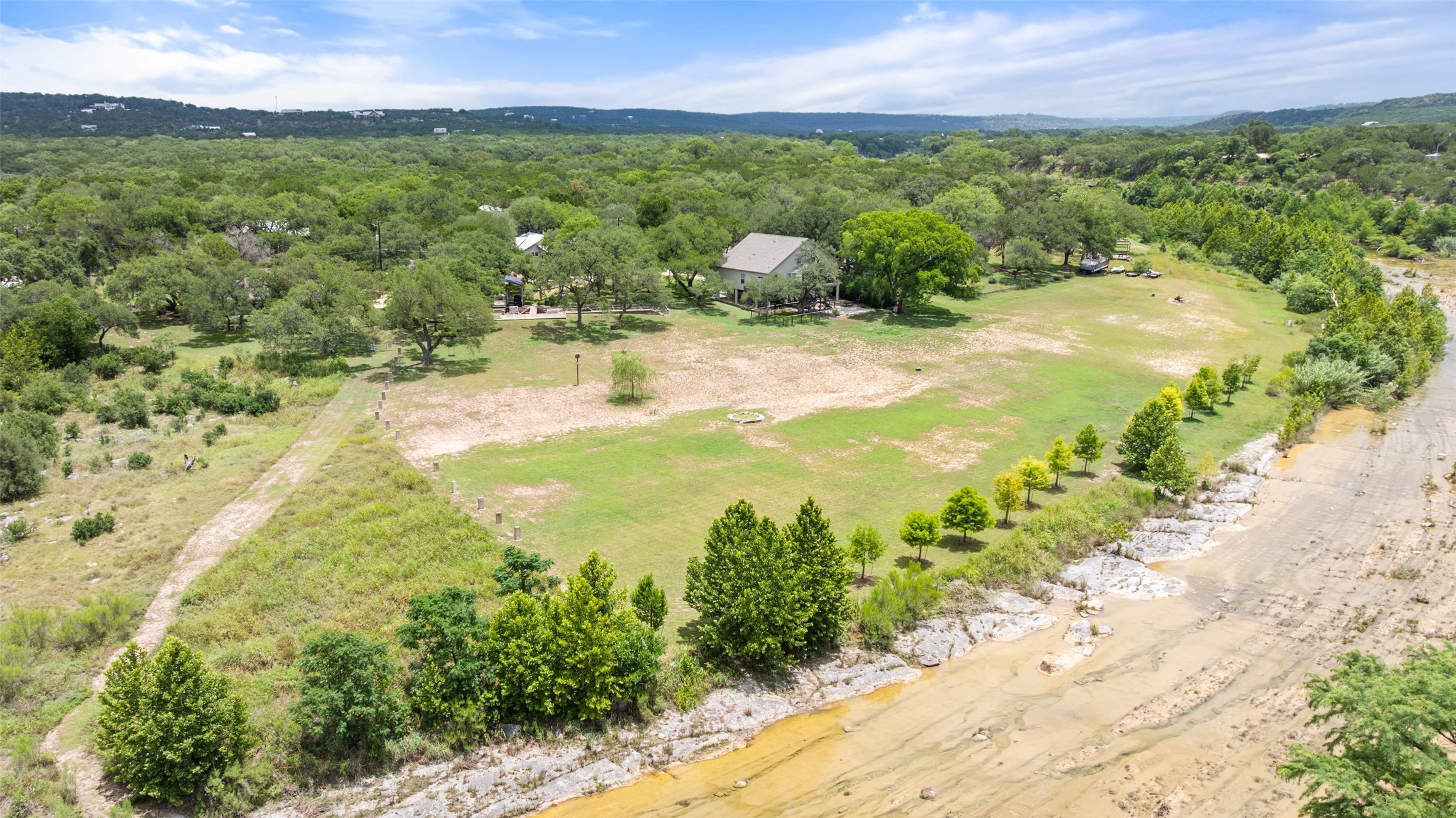 main property photo 14