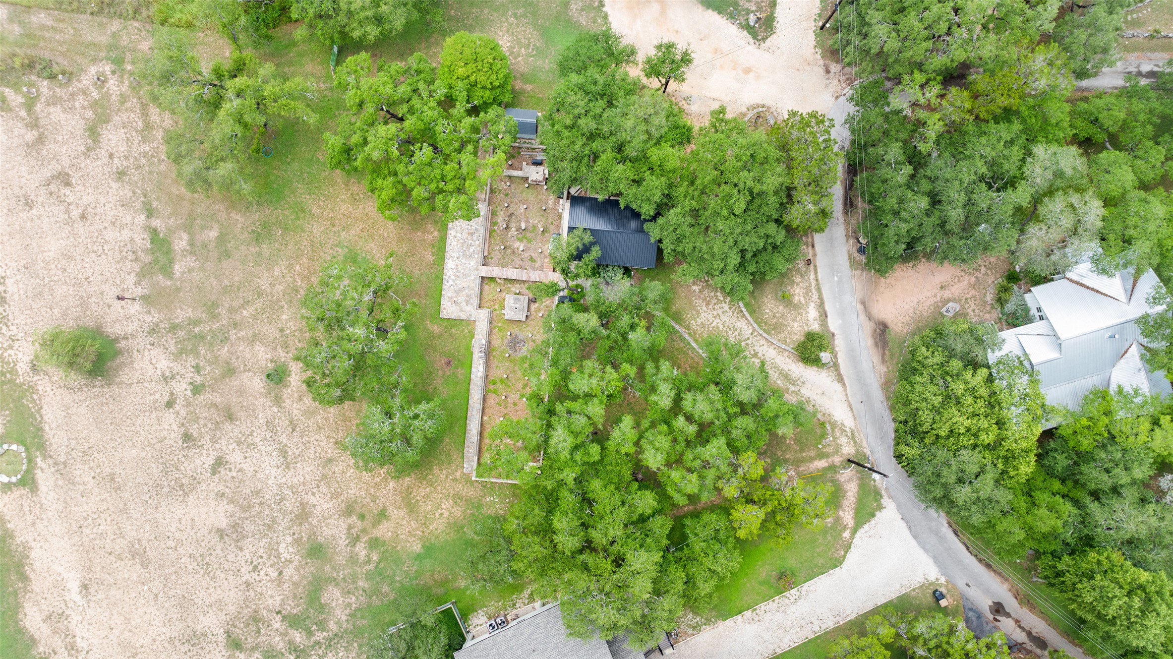 main property photo 22