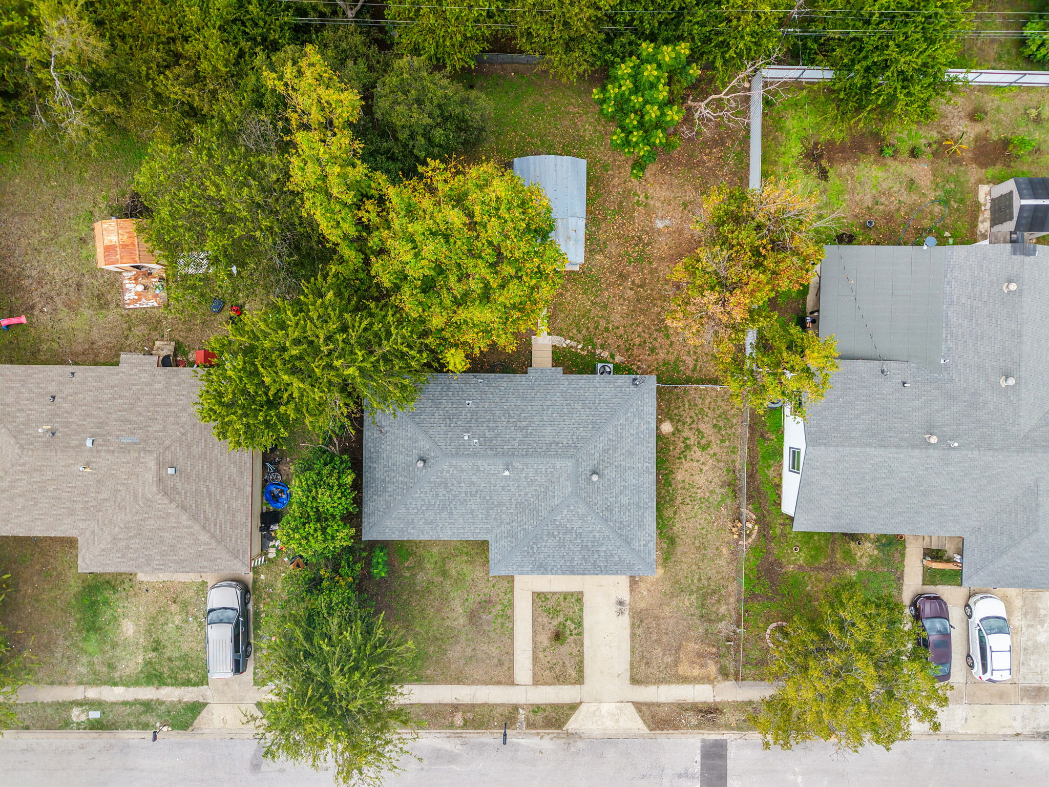 main property photo 30
