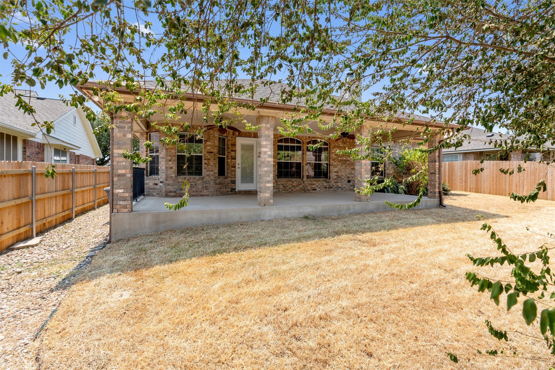 main property photo 29