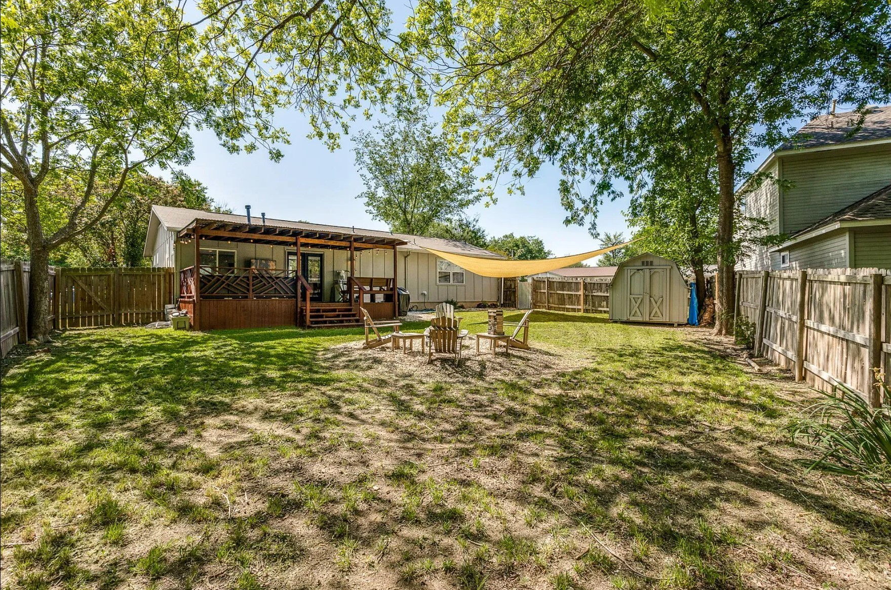 main property photo 18