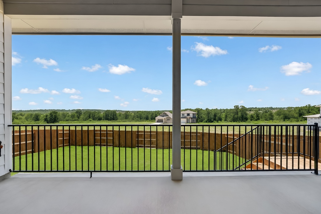 main property photo 25
