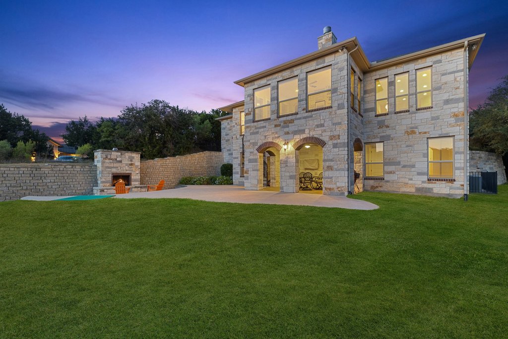 main property photo 27