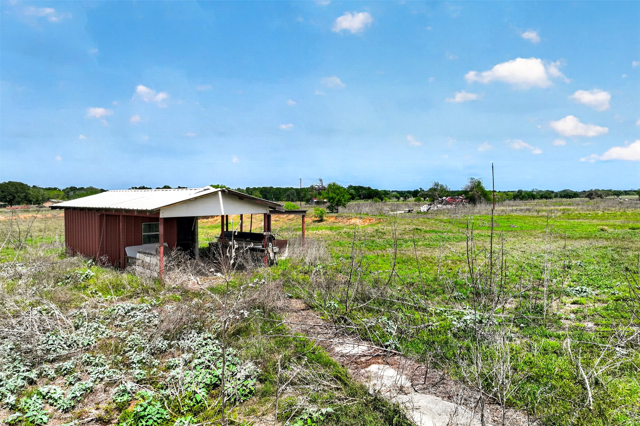 main property photo 14